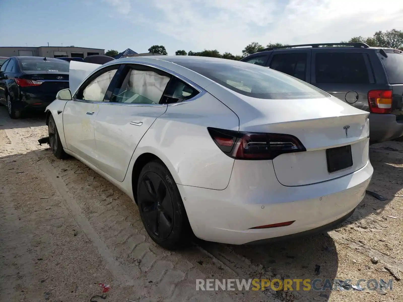 3 Photograph of a damaged car 5YJ3E1EA8KF299988 TESLA MODEL 3 2019