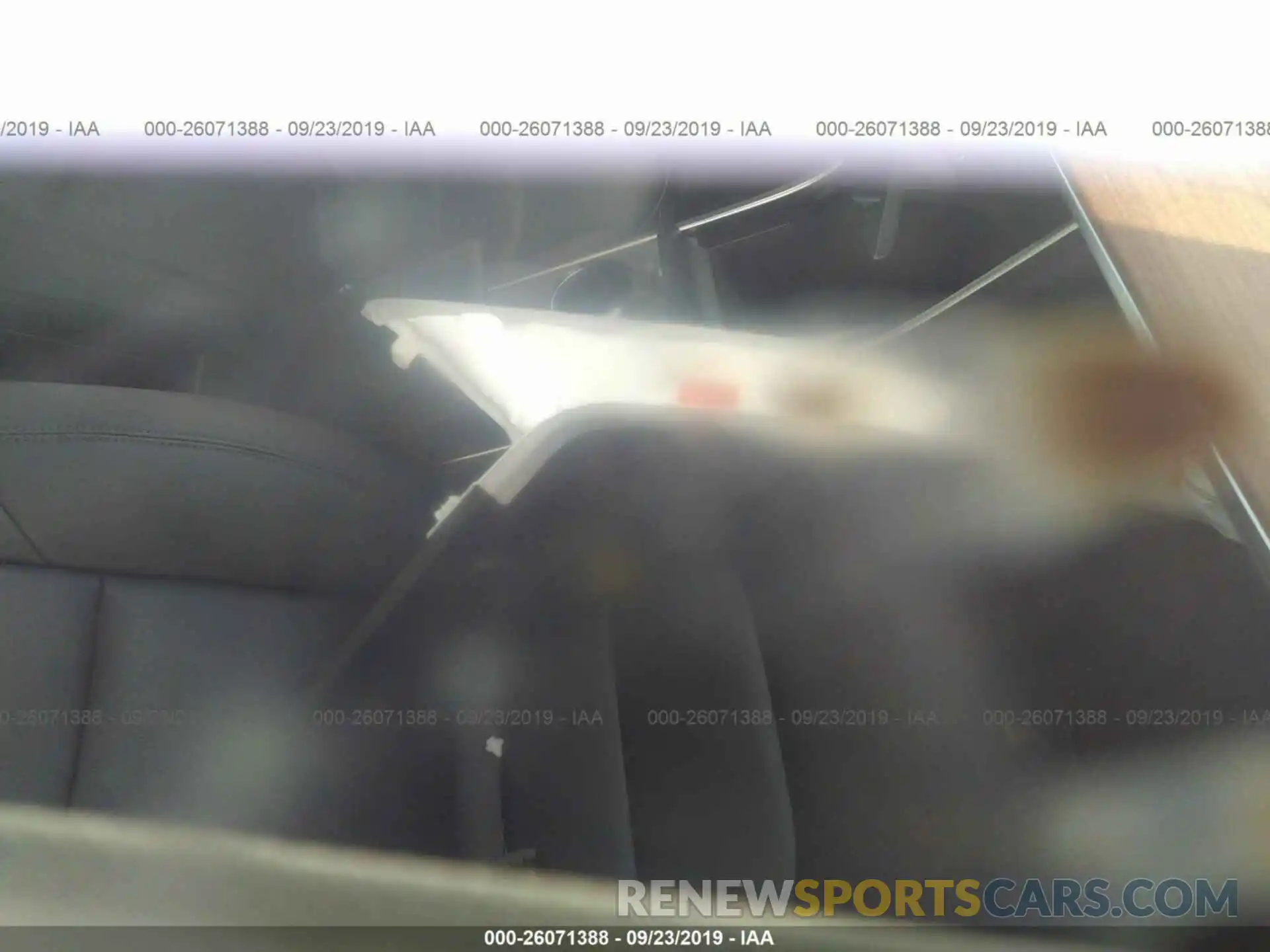 5 Photograph of a damaged car 5YJ3E1EA8KF300248 TESLA MODEL 3 2019