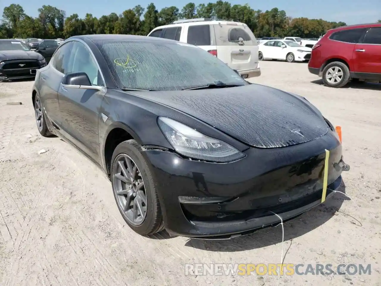 1 Photograph of a damaged car 5YJ3E1EA8KF302162 TESLA MODEL 3 2019