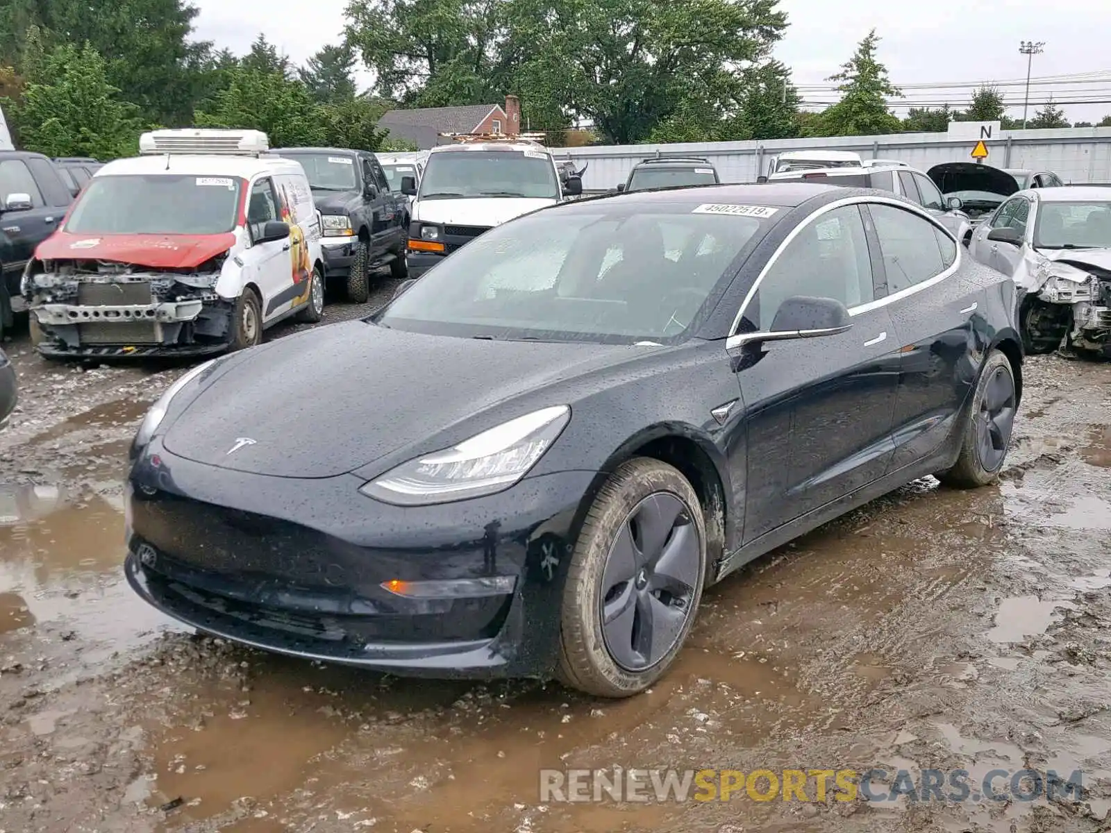 2 Photograph of a damaged car 5YJ3E1EA8KF304476 TESLA MODEL 3 2019