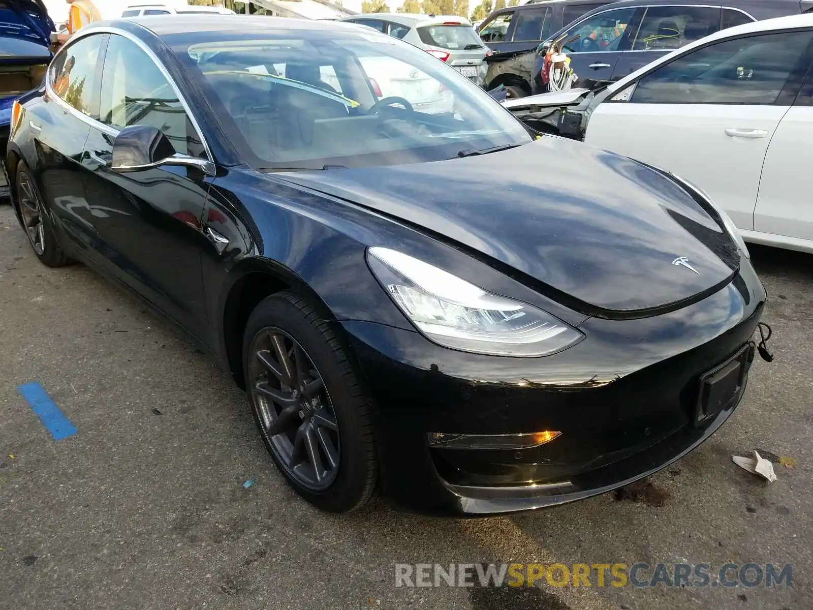 1 Photograph of a damaged car 5YJ3E1EA8KF305837 TESLA MODEL 3 2019