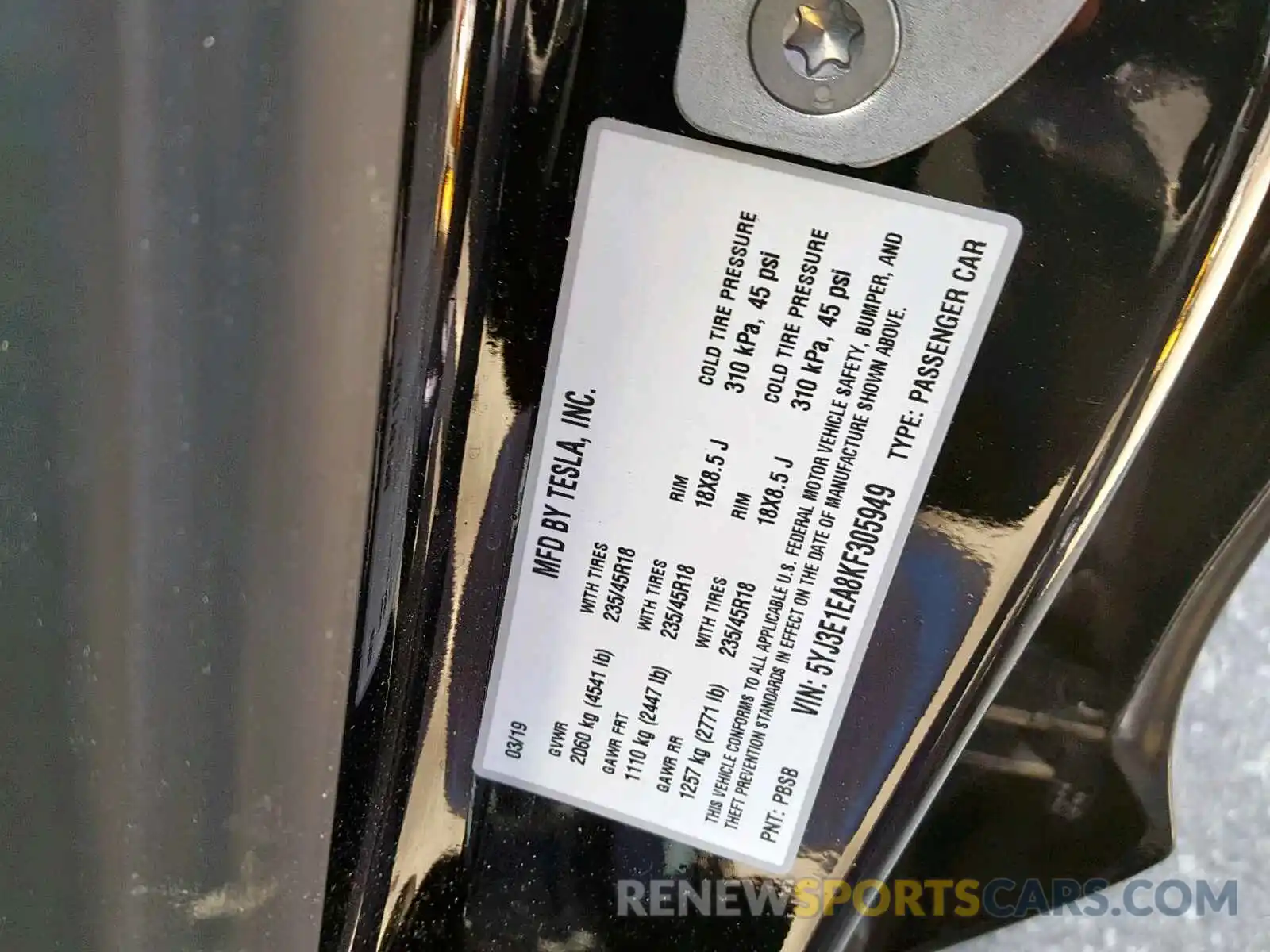 10 Photograph of a damaged car 5YJ3E1EA8KF305949 TESLA MODEL 3 2019