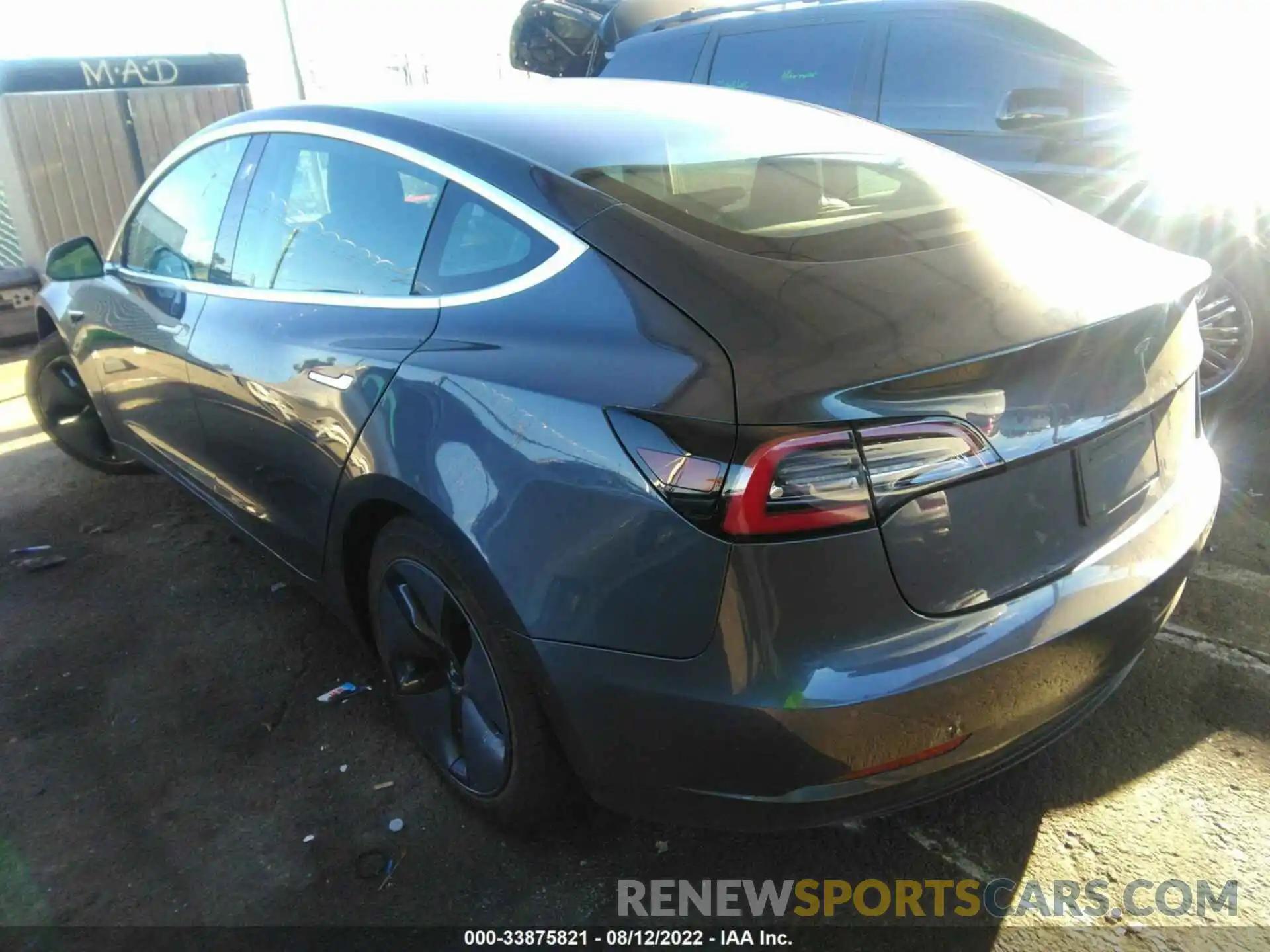 3 Photograph of a damaged car 5YJ3E1EA8KF307278 TESLA MODEL 3 2019