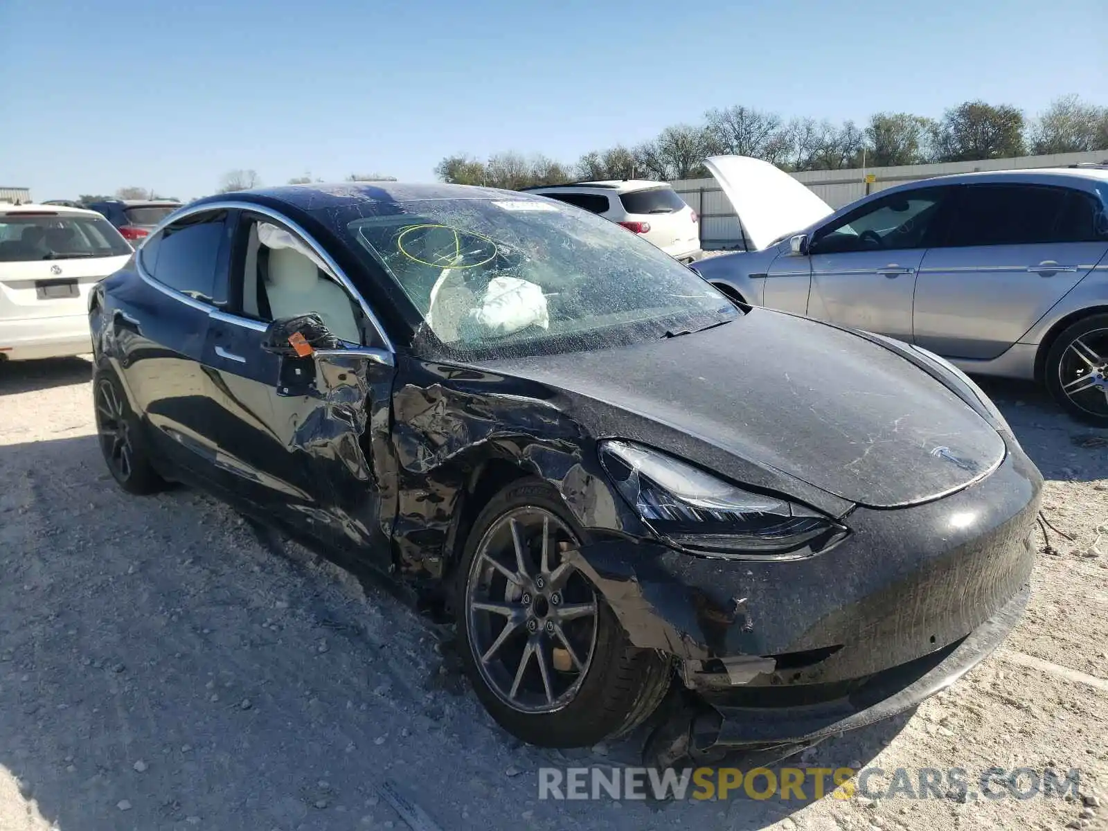 1 Photograph of a damaged car 5YJ3E1EA8KF311976 TESLA MODEL 3 2019