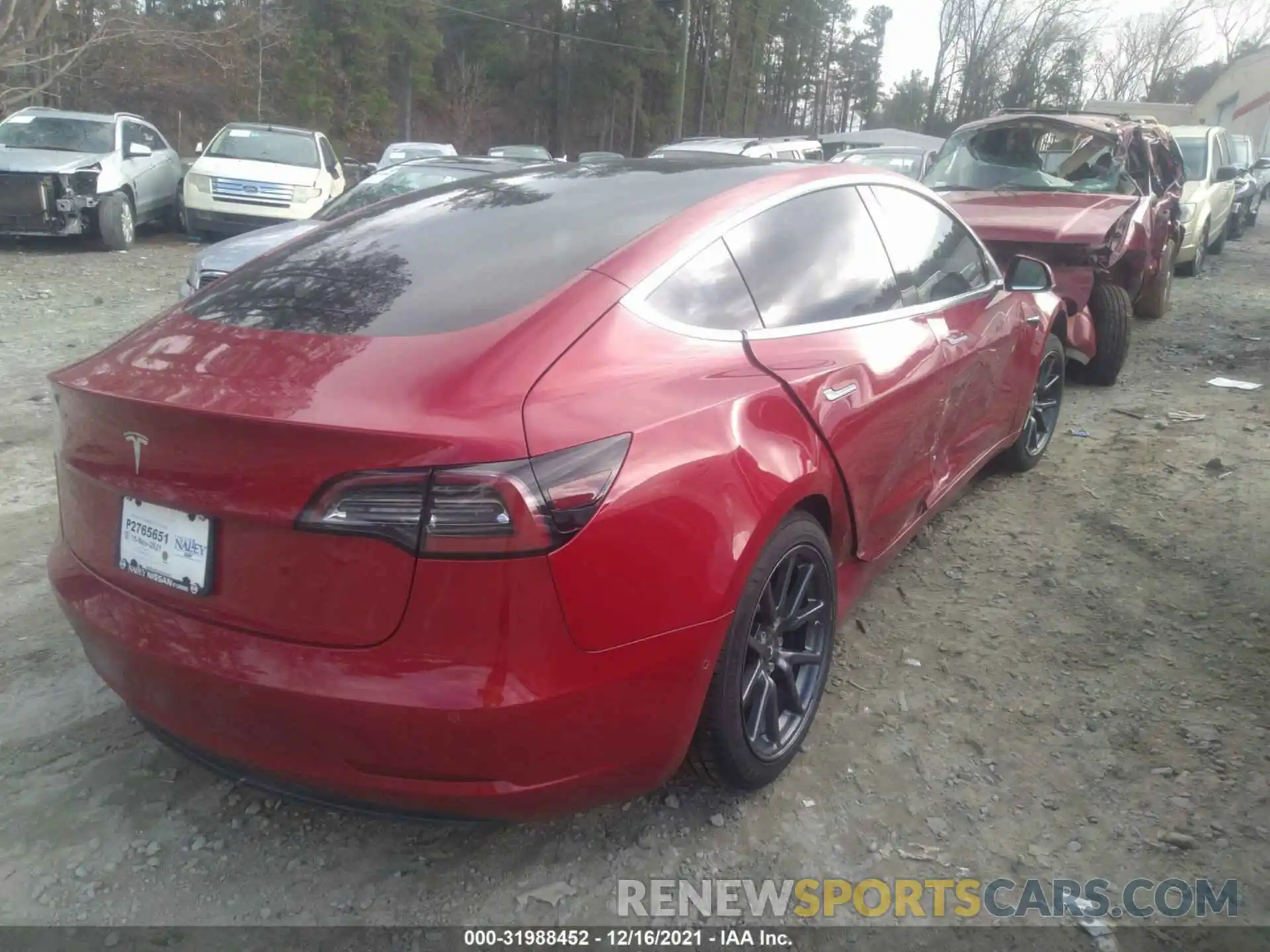 4 Photograph of a damaged car 5YJ3E1EA8KF312271 TESLA MODEL 3 2019