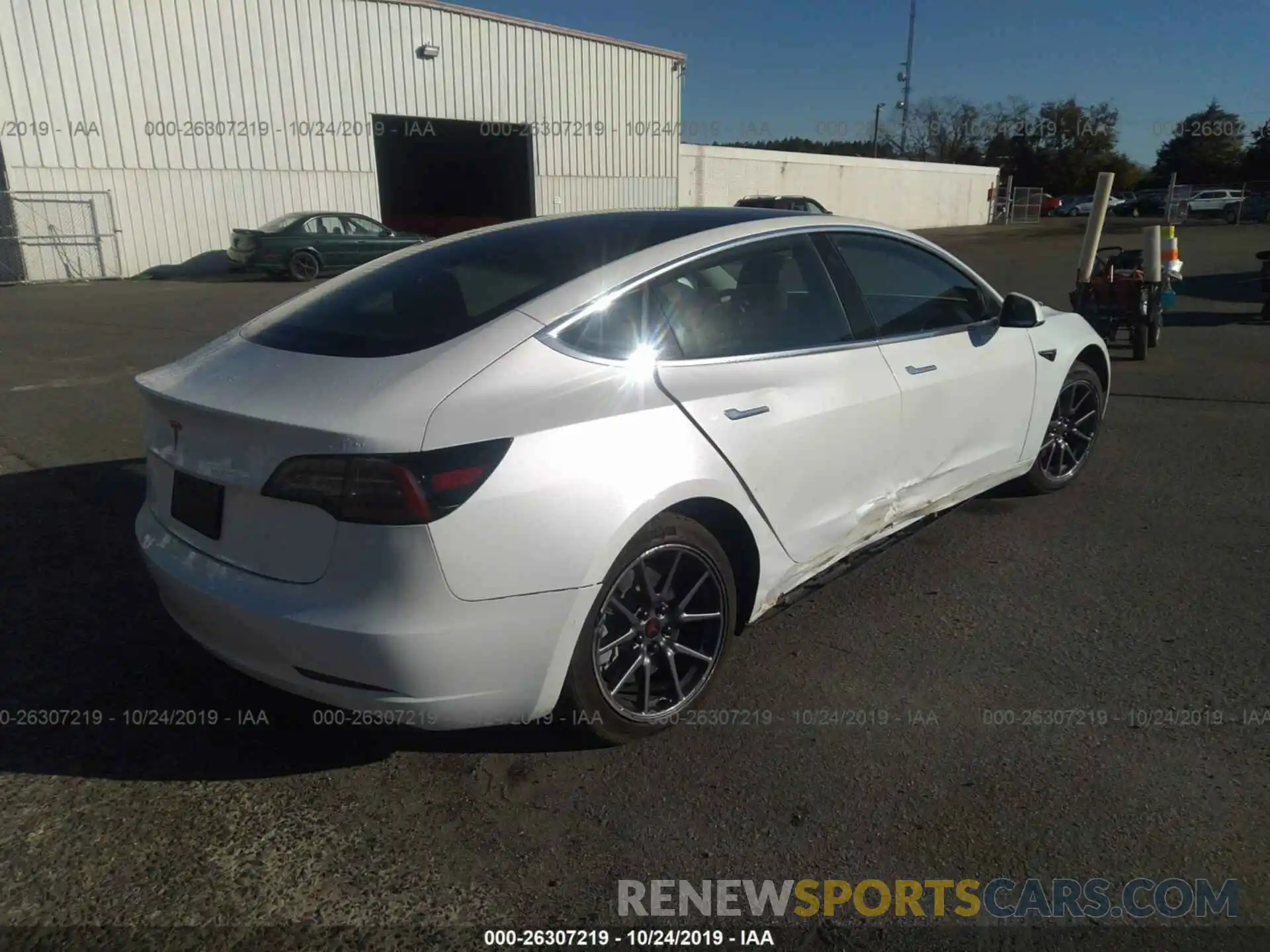 4 Photograph of a damaged car 5YJ3E1EA8KF314005 TESLA MODEL 3 2019