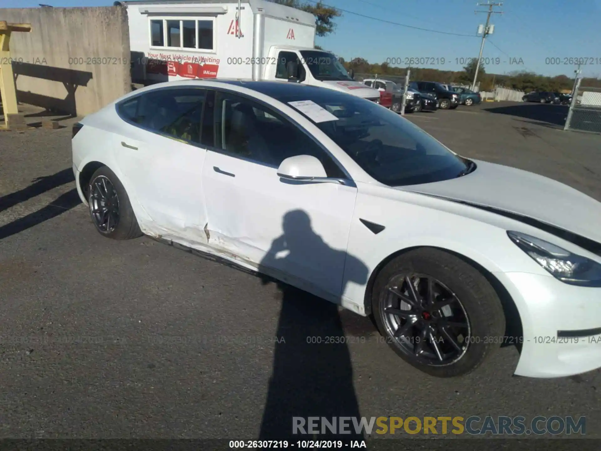 6 Photograph of a damaged car 5YJ3E1EA8KF314005 TESLA MODEL 3 2019