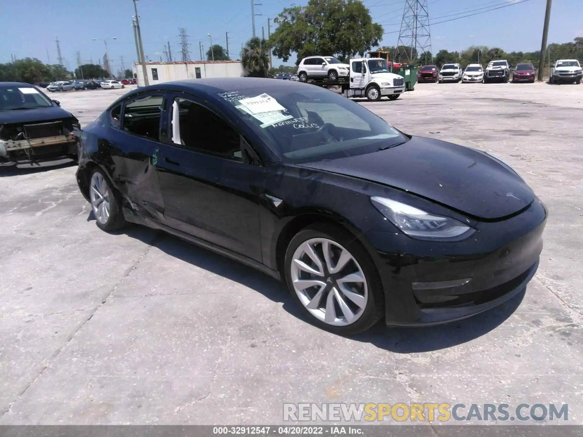 1 Photograph of a damaged car 5YJ3E1EA8KF314232 TESLA MODEL 3 2019