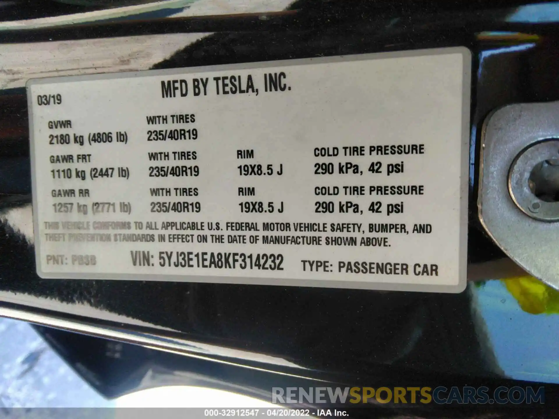 9 Photograph of a damaged car 5YJ3E1EA8KF314232 TESLA MODEL 3 2019