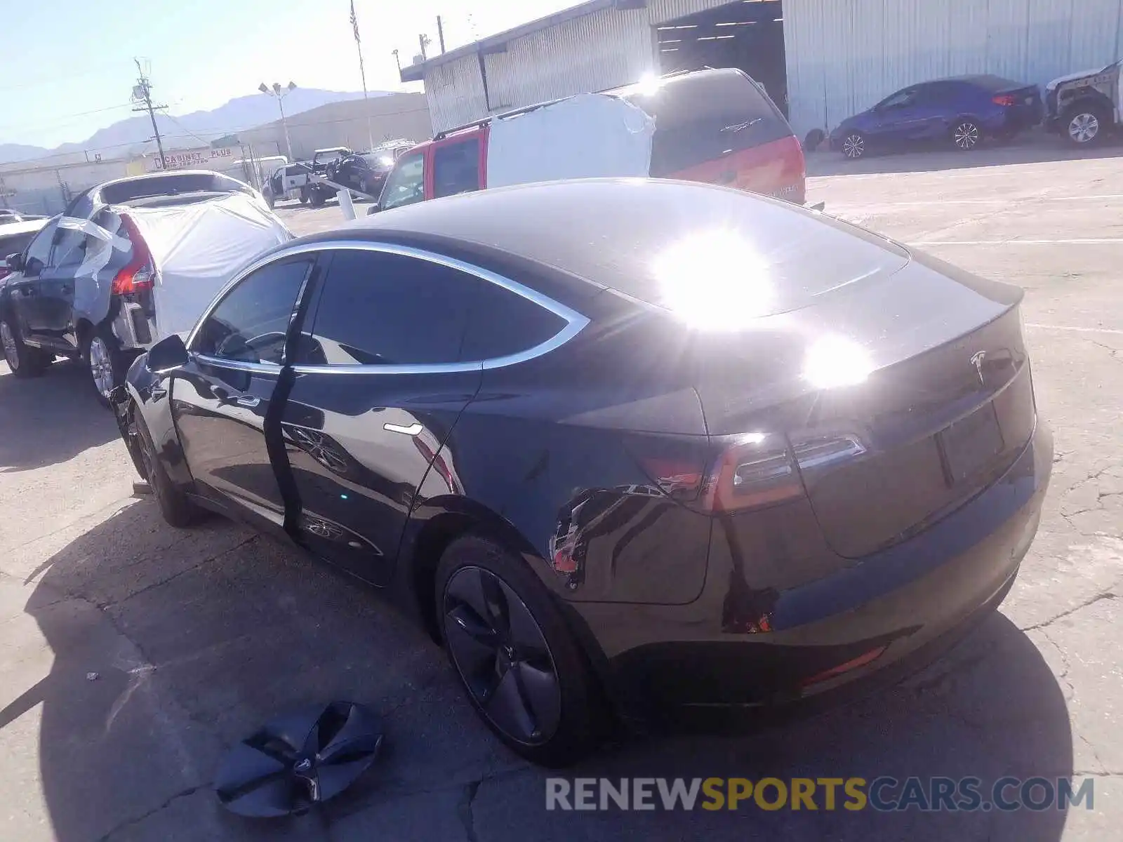 3 Photograph of a damaged car 5YJ3E1EA8KF316708 TESLA MODEL 3 2019