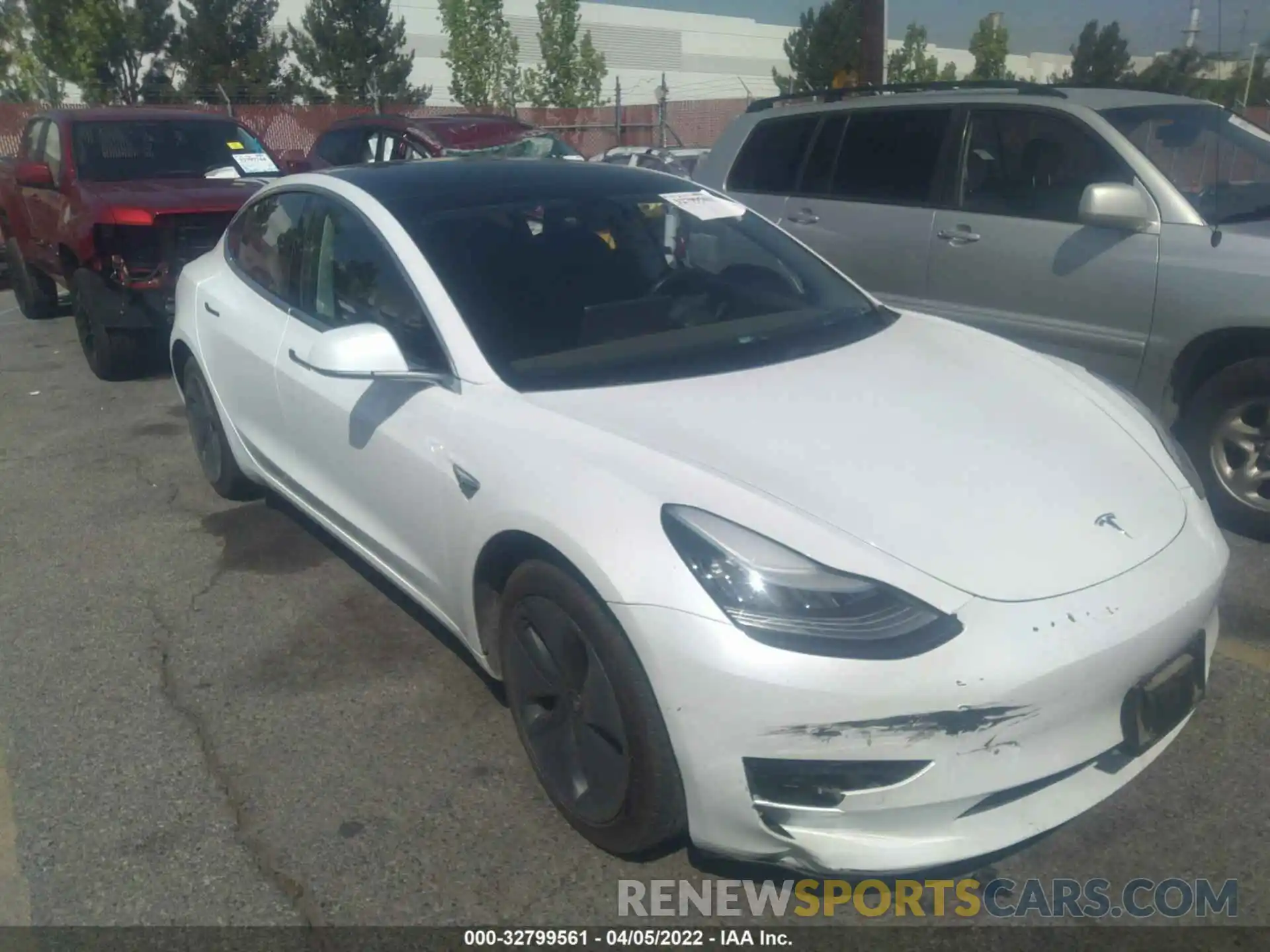 1 Photograph of a damaged car 5YJ3E1EA8KF317485 TESLA MODEL 3 2019