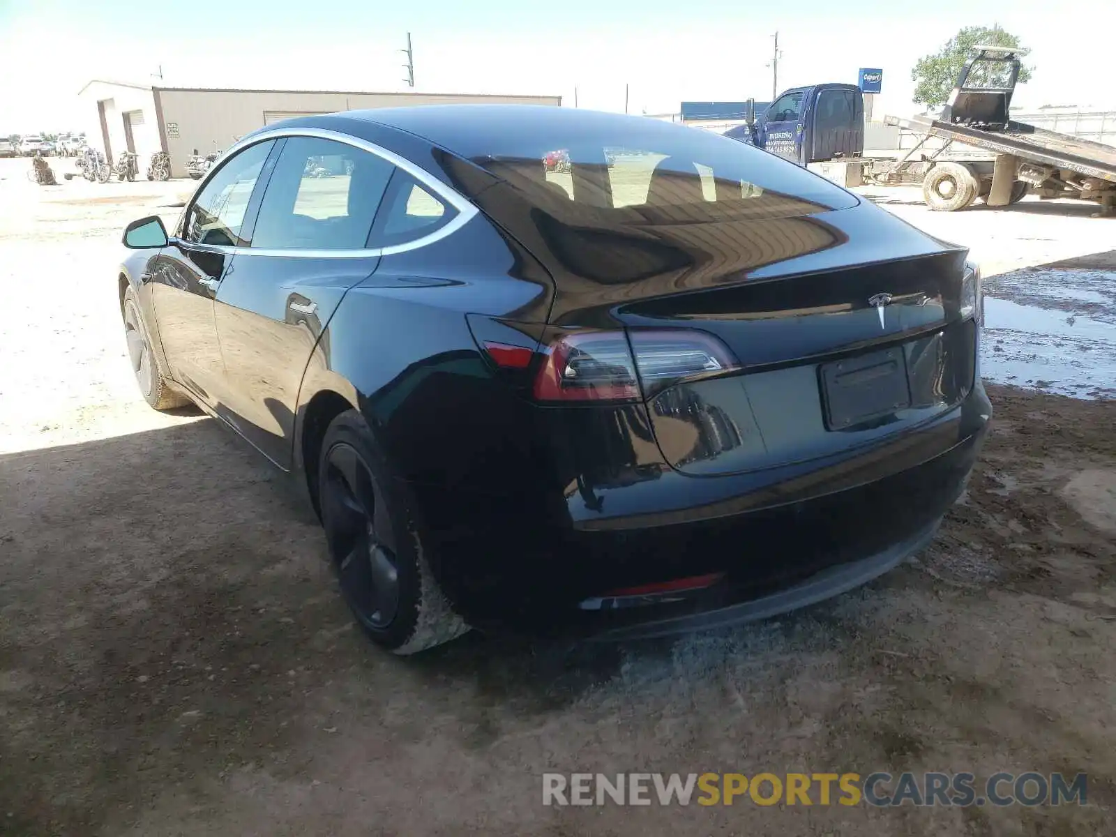 3 Photograph of a damaged car 5YJ3E1EA8KF325148 TESLA MODEL 3 2019