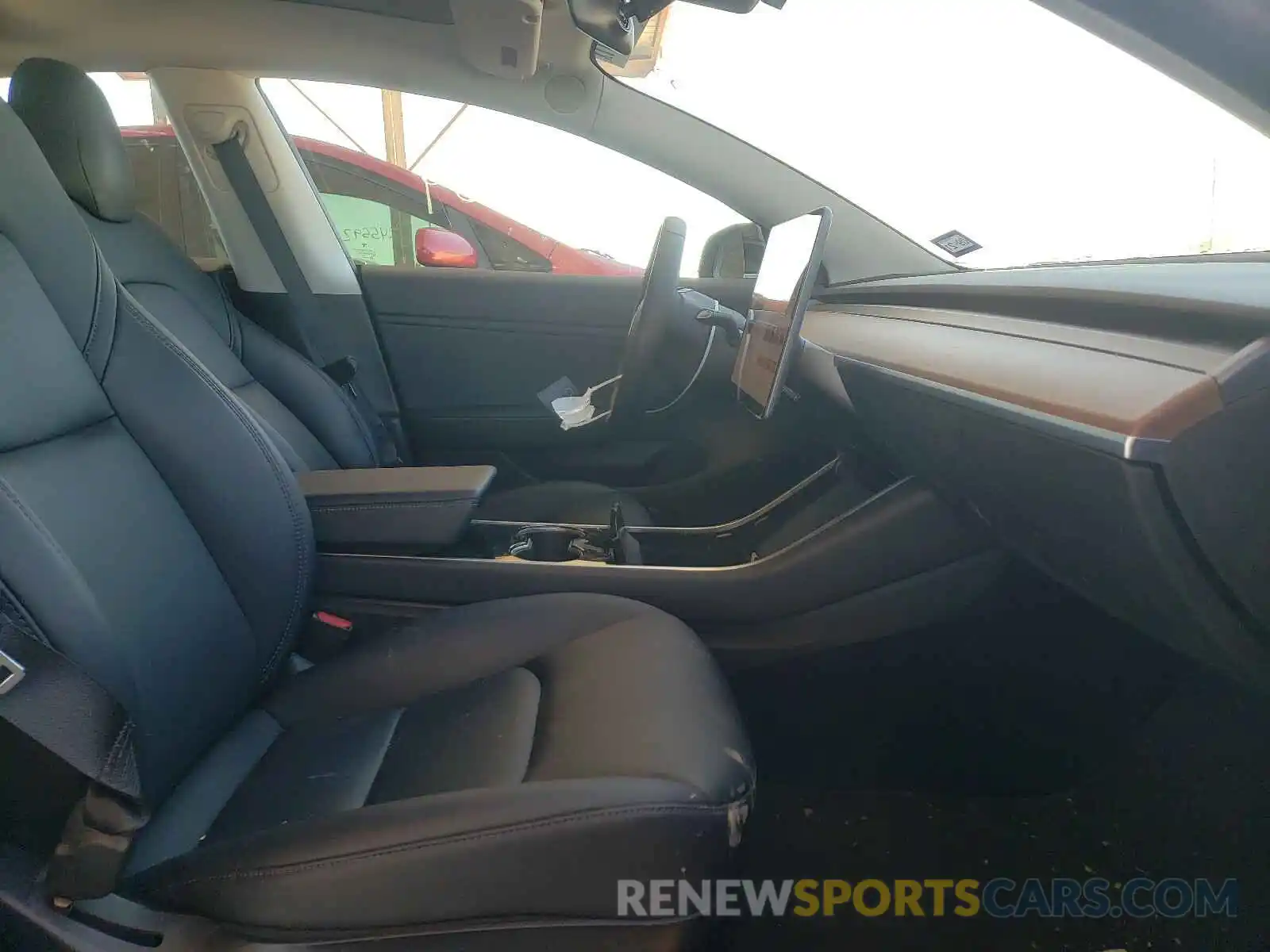 5 Photograph of a damaged car 5YJ3E1EA8KF325148 TESLA MODEL 3 2019