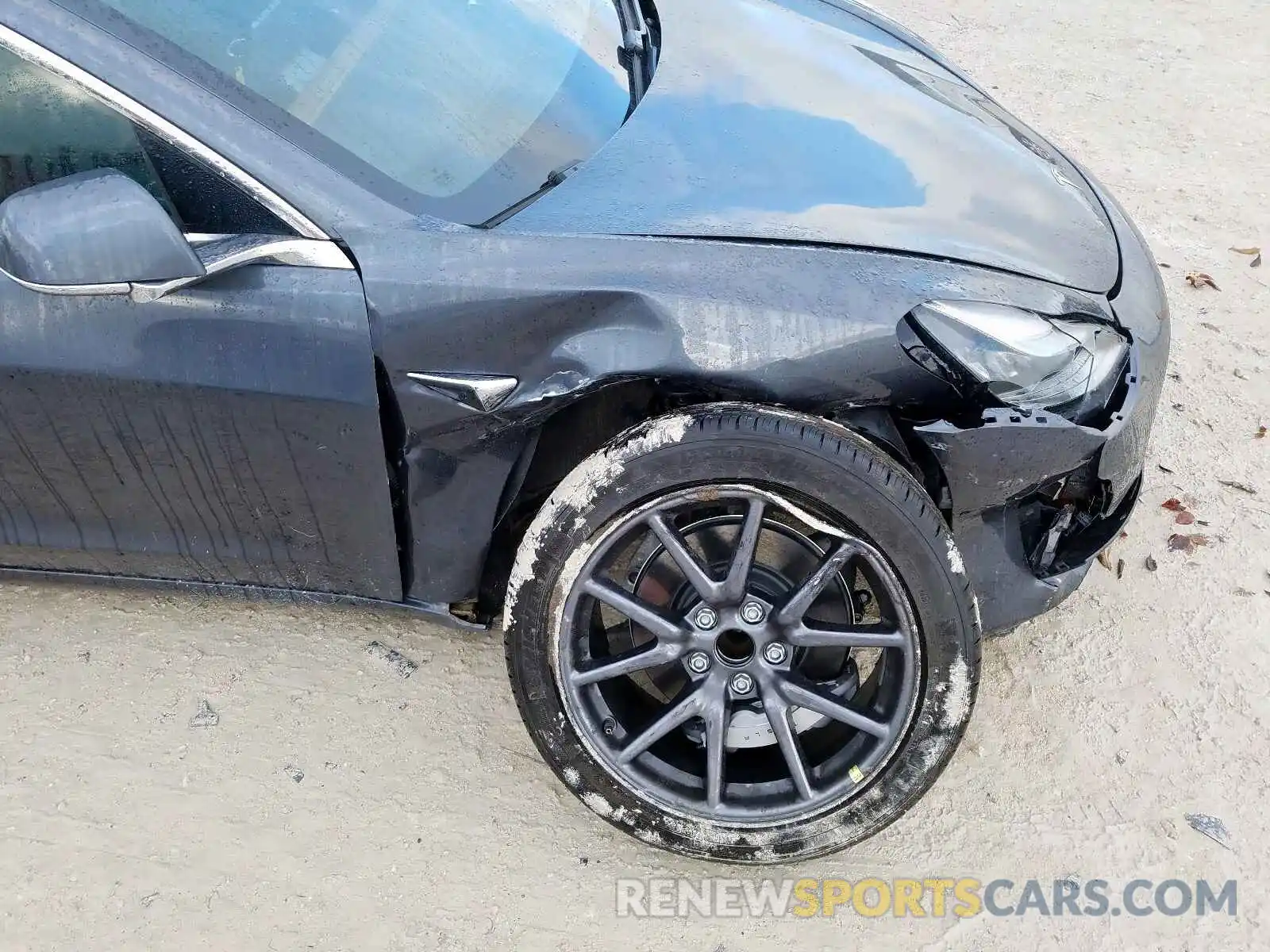 9 Photograph of a damaged car 5YJ3E1EA8KF325554 TESLA MODEL 3 2019