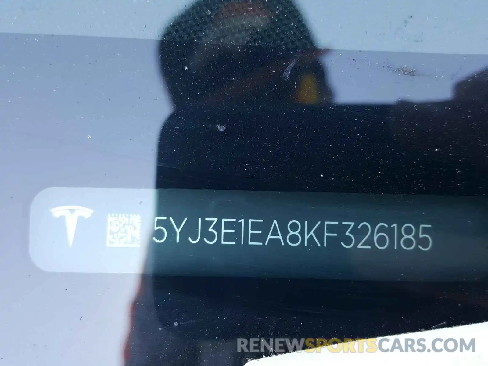 10 Photograph of a damaged car 5YJ3E1EA8KF326185 TESLA MODEL 3 2019