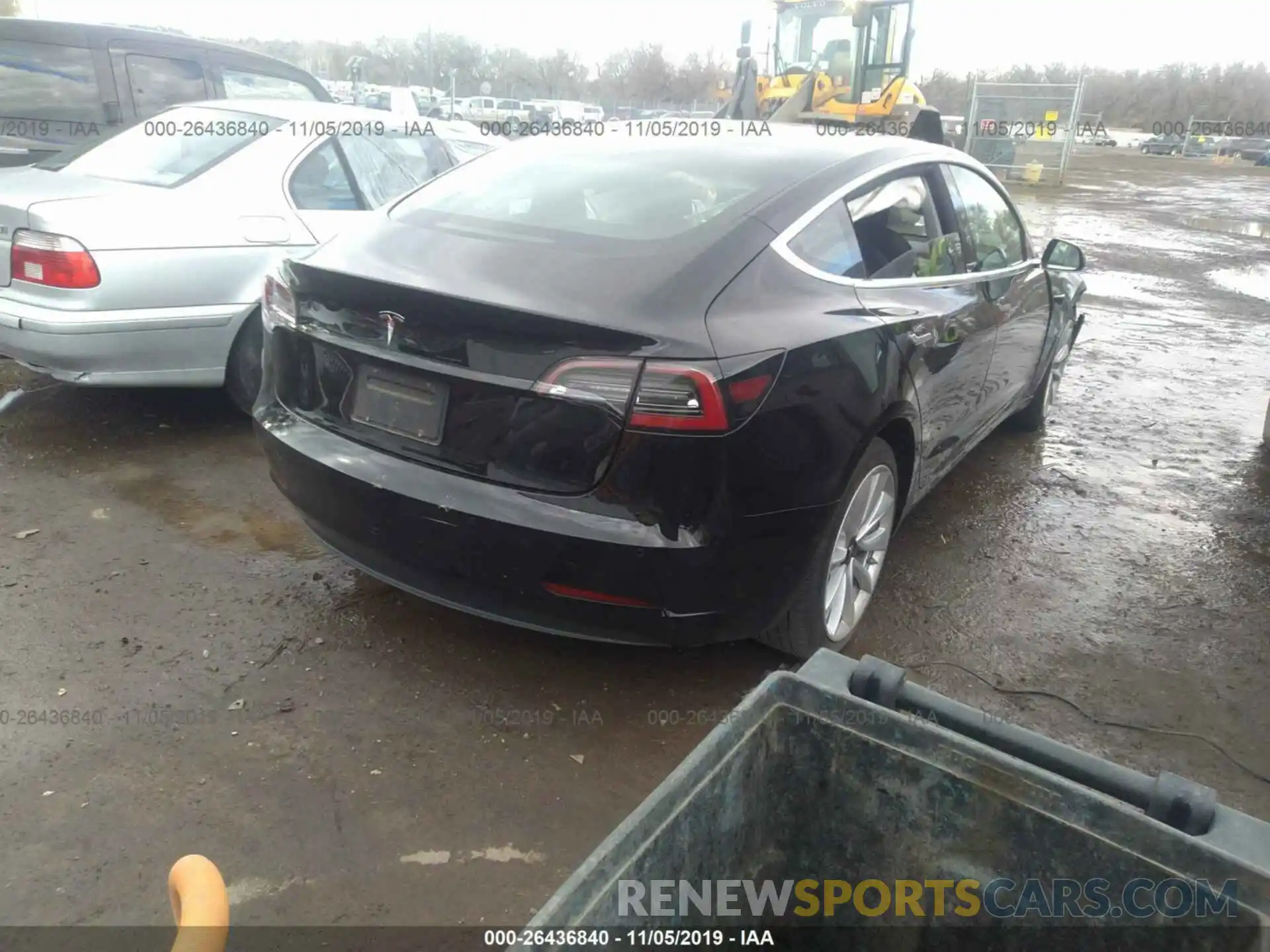 4 Photograph of a damaged car 5YJ3E1EA8KF331788 TESLA MODEL 3 2019