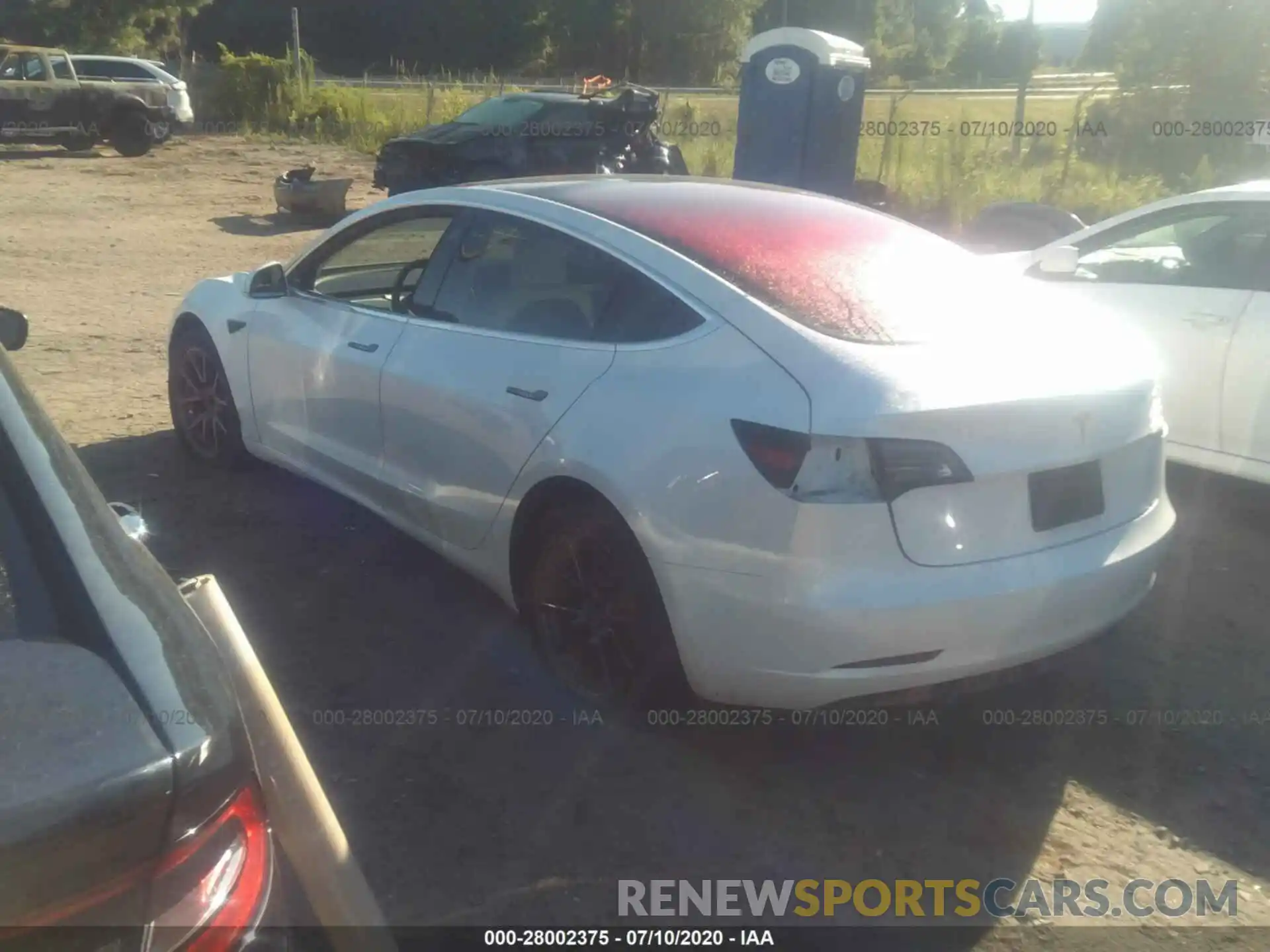 3 Photograph of a damaged car 5YJ3E1EA8KF332522 TESLA MODEL 3 2019