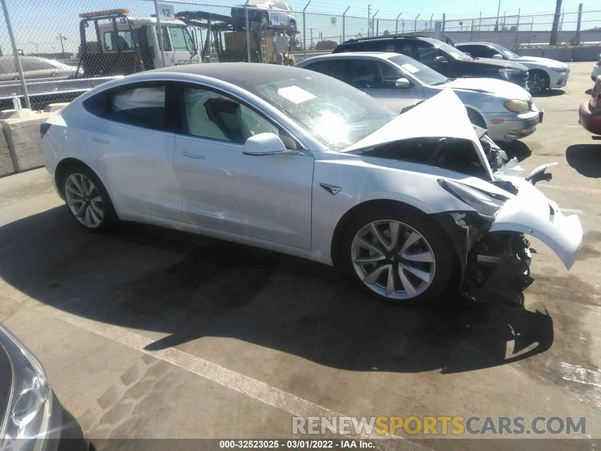 1 Photograph of a damaged car 5YJ3E1EA8KF332827 TESLA MODEL 3 2019