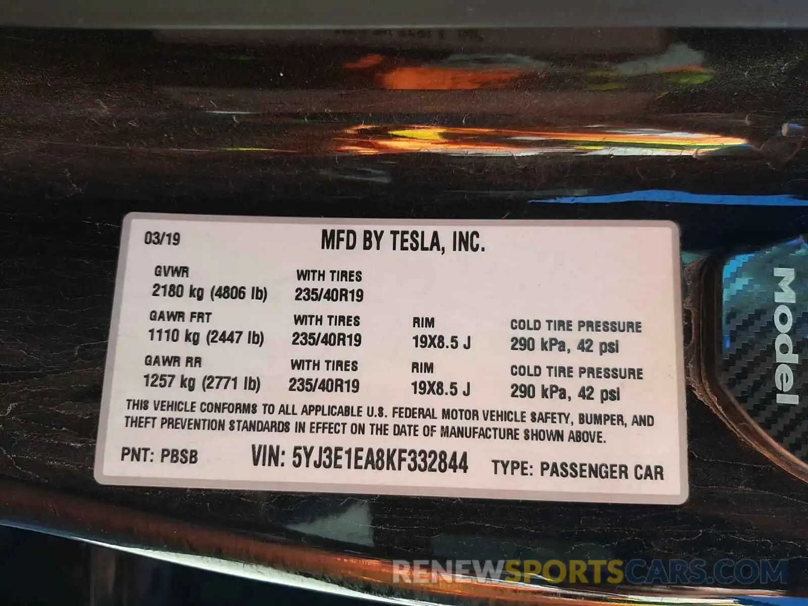 10 Photograph of a damaged car 5YJ3E1EA8KF332844 TESLA MODEL 3 2019