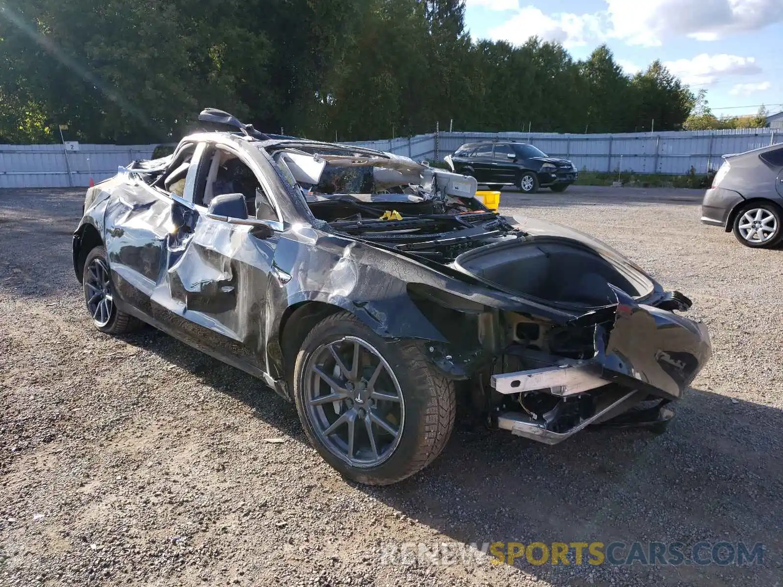 1 Photograph of a damaged car 5YJ3E1EA8KF352334 TESLA MODEL 3 2019