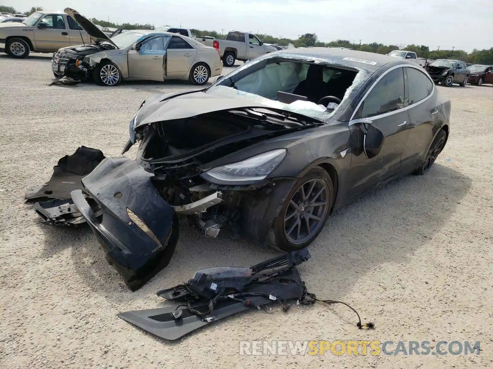 2 Photograph of a damaged car 5YJ3E1EA8KF395605 TESLA MODEL 3 2019