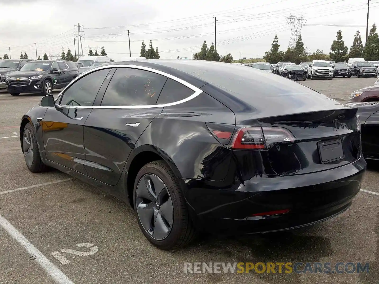 3 Photograph of a damaged car 5YJ3E1EA8KF399704 TESLA MODEL 3 2019