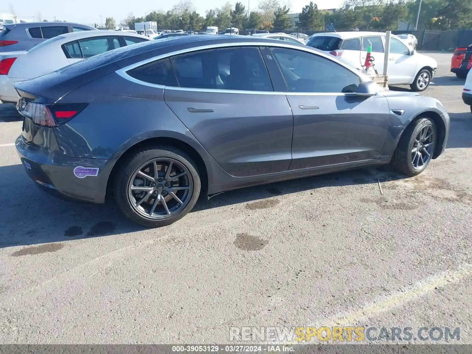 19 Photograph of a damaged car 5YJ3E1EA8KF400480 TESLA MODEL 3 2019