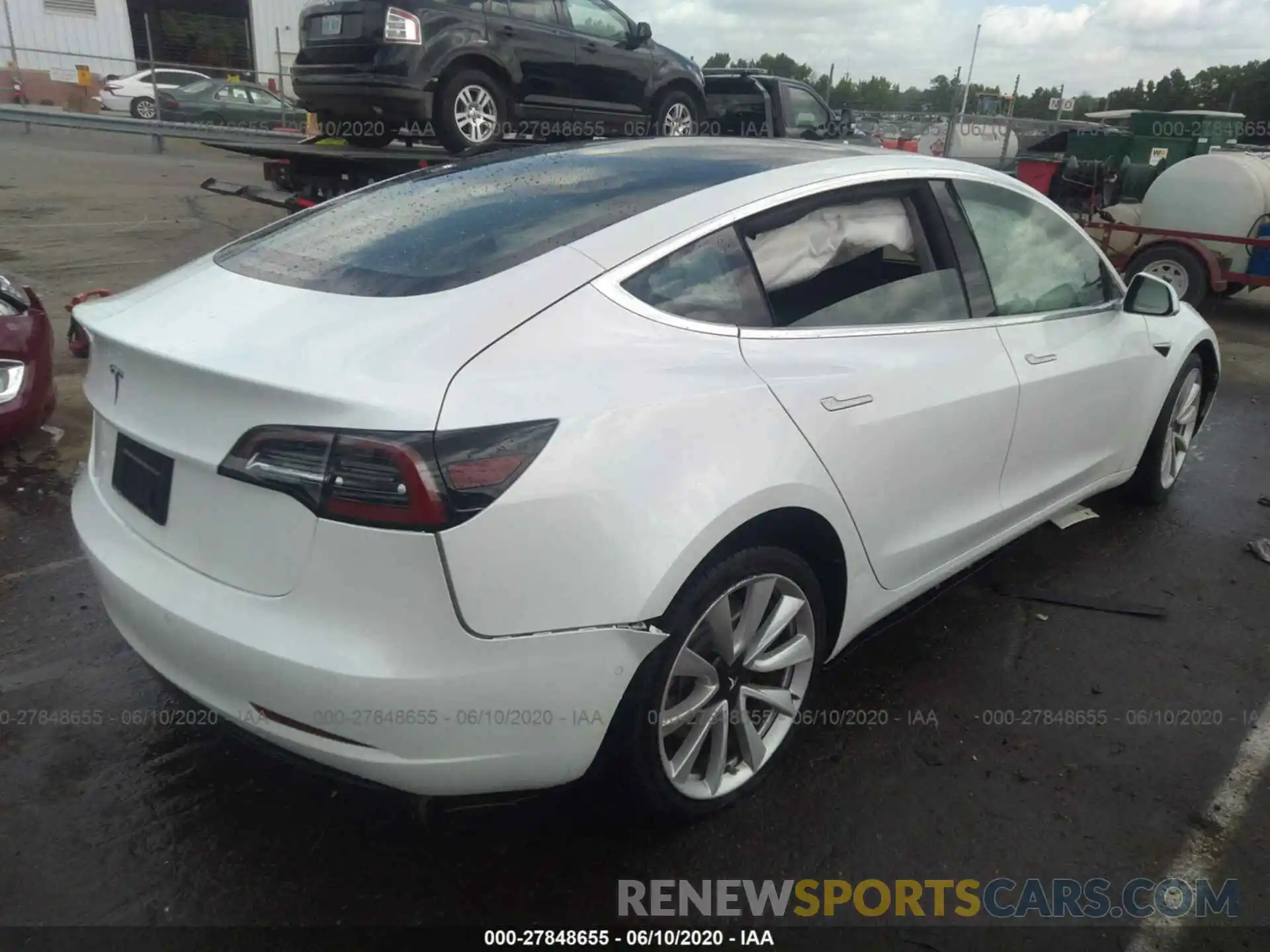 4 Фотография поврежденного автомобиля 5YJ3E1EA8KF402438 TESLA MODEL 3 2019