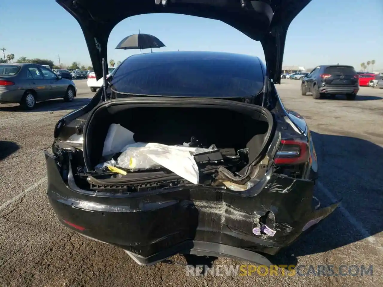 9 Photograph of a damaged car 5YJ3E1EA8KF410099 TESLA MODEL 3 2019