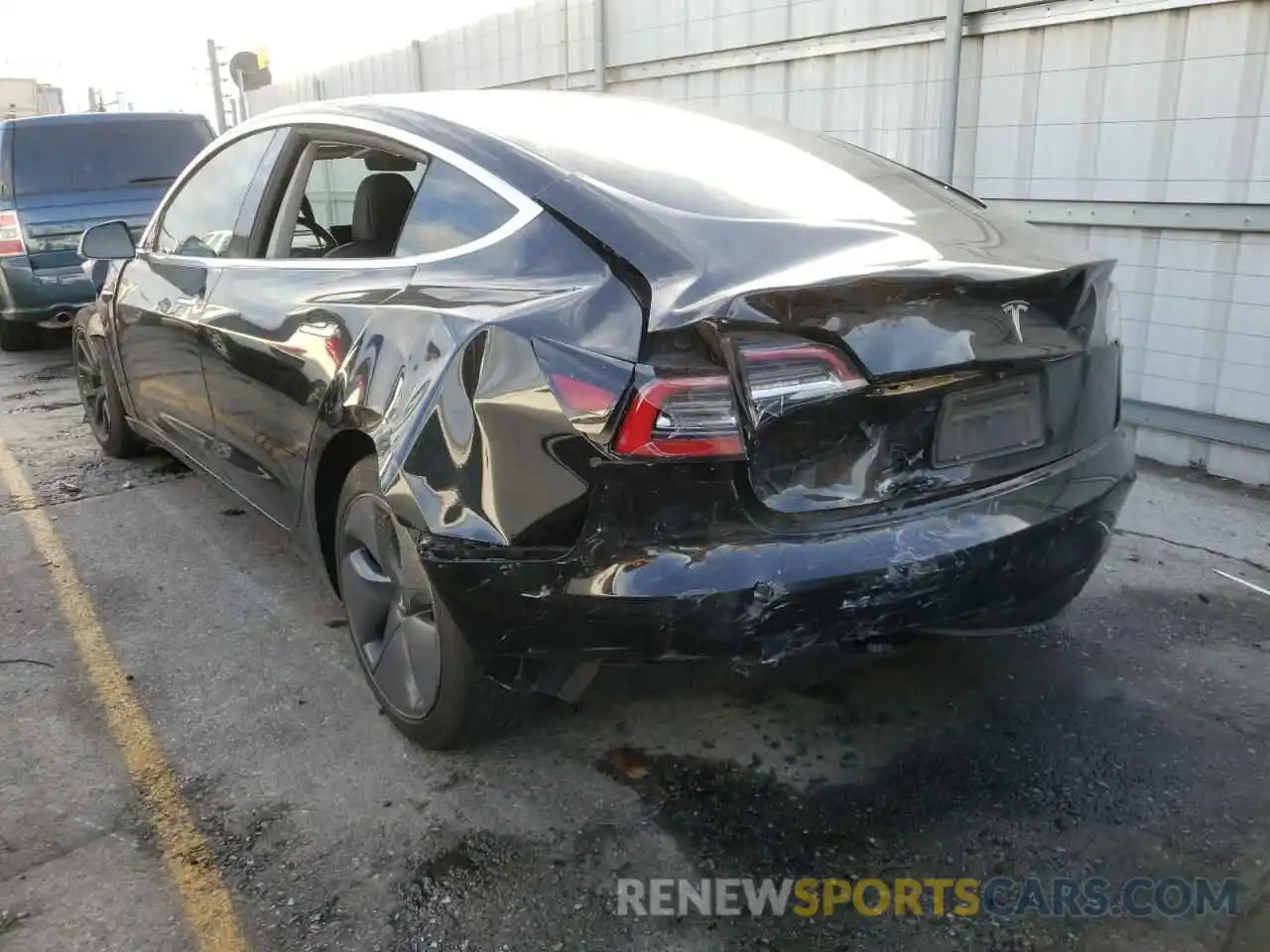 3 Photograph of a damaged car 5YJ3E1EA8KF410331 TESLA MODEL 3 2019