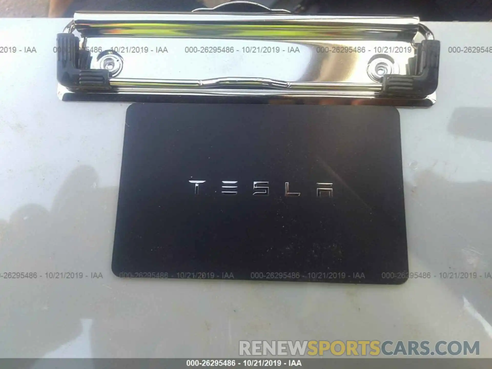 11 Photograph of a damaged car 5YJ3E1EA8KF411365 TESLA MODEL 3 2019