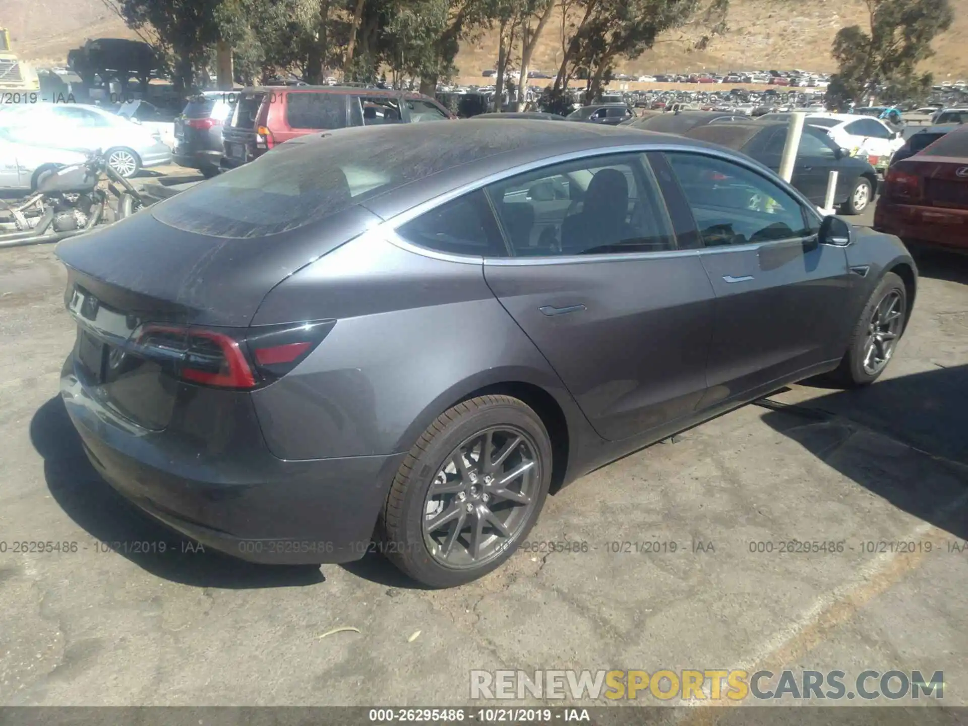 4 Photograph of a damaged car 5YJ3E1EA8KF411365 TESLA MODEL 3 2019