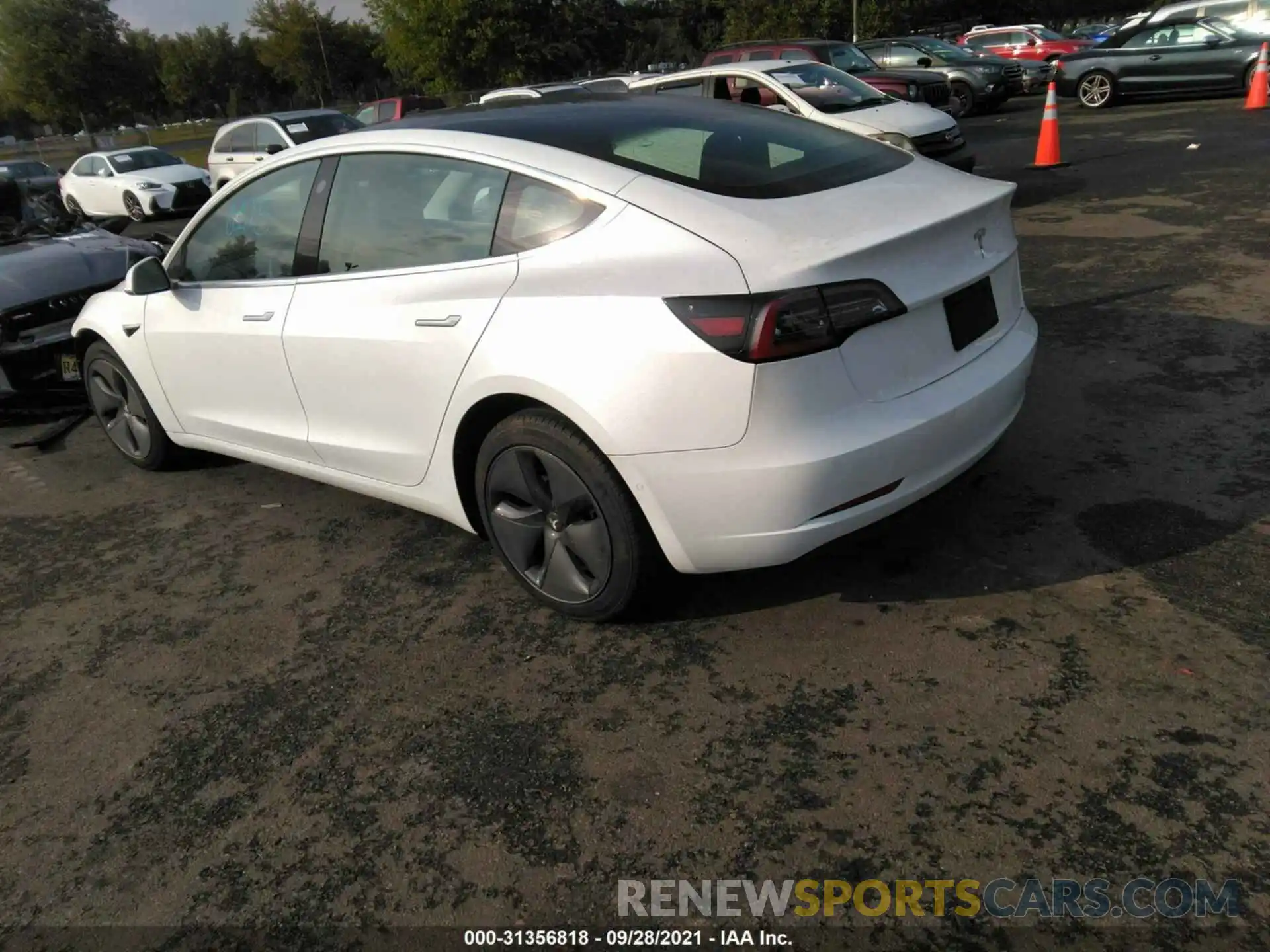 3 Photograph of a damaged car 5YJ3E1EA8KF428912 TESLA MODEL 3 2019