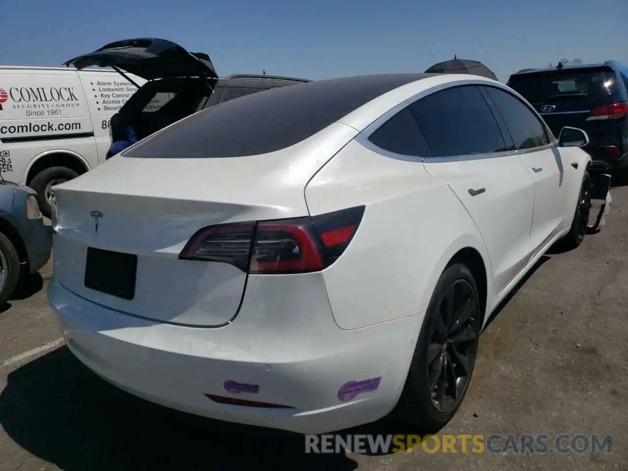 4 Photograph of a damaged car 5YJ3E1EA8KF432118 TESLA MODEL 3 2019