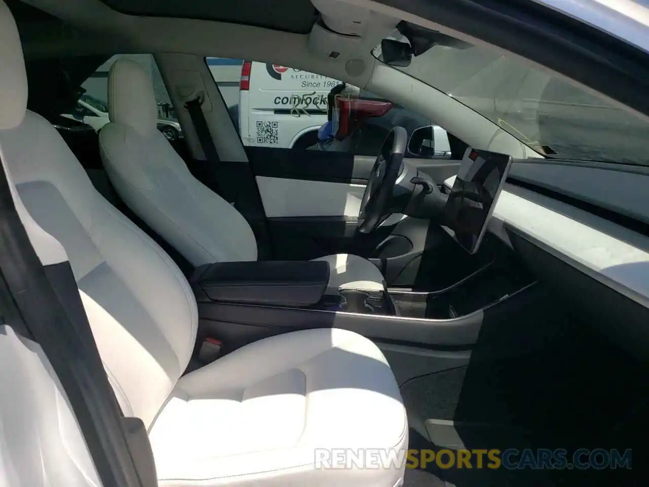 5 Photograph of a damaged car 5YJ3E1EA8KF432118 TESLA MODEL 3 2019