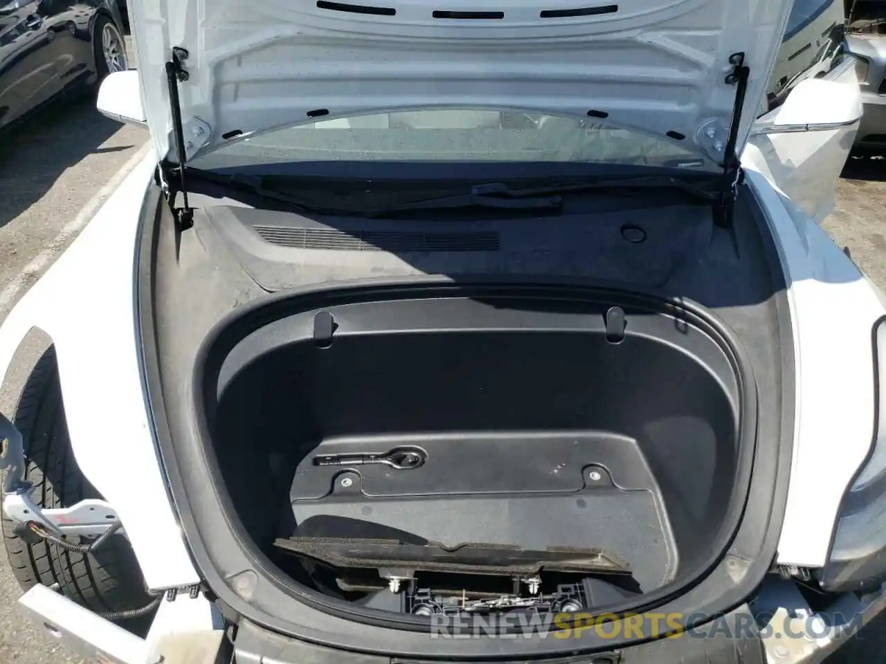 7 Photograph of a damaged car 5YJ3E1EA8KF432118 TESLA MODEL 3 2019