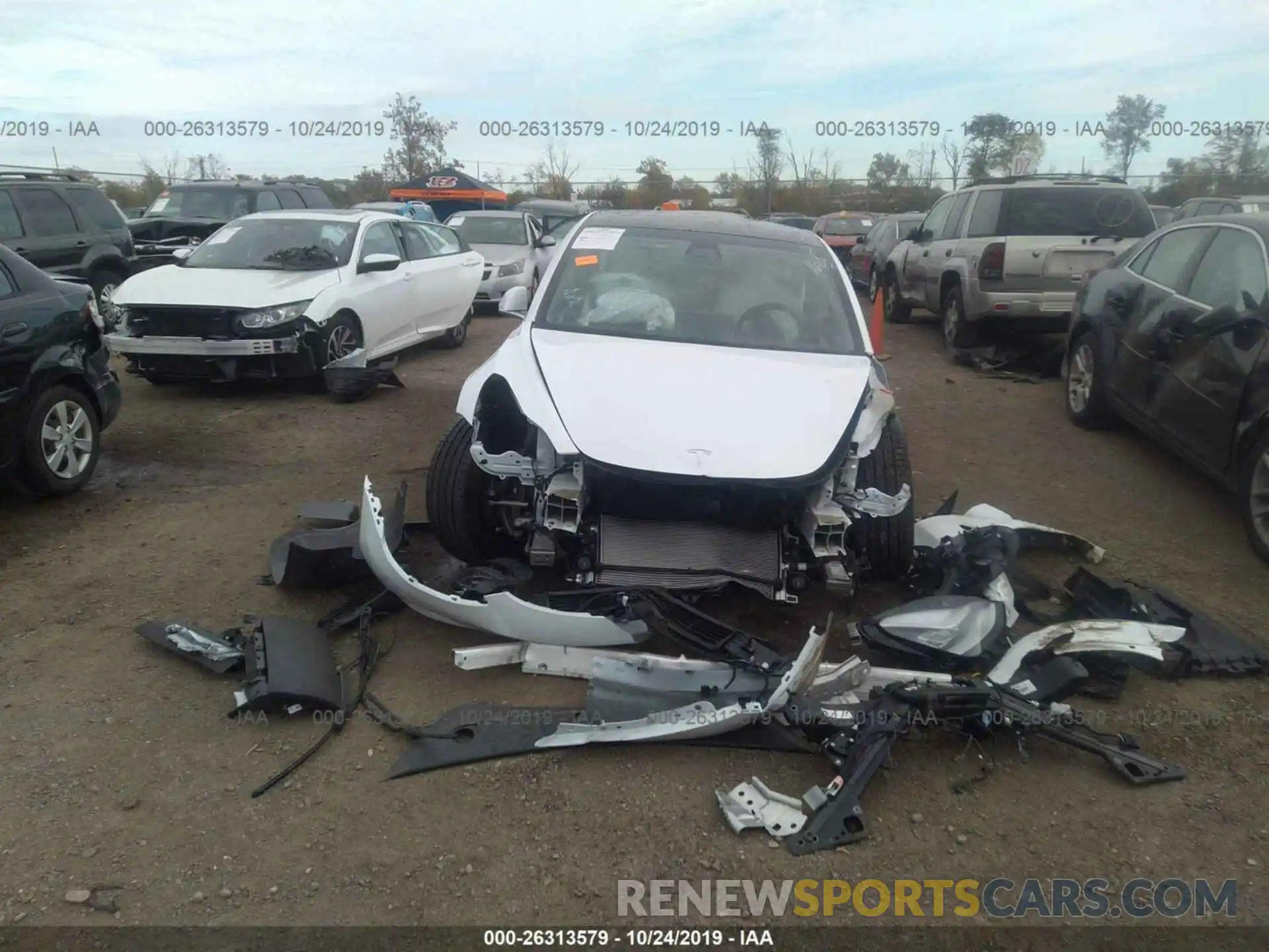 6 Photograph of a damaged car 5YJ3E1EA8KF444964 TESLA MODEL 3 2019