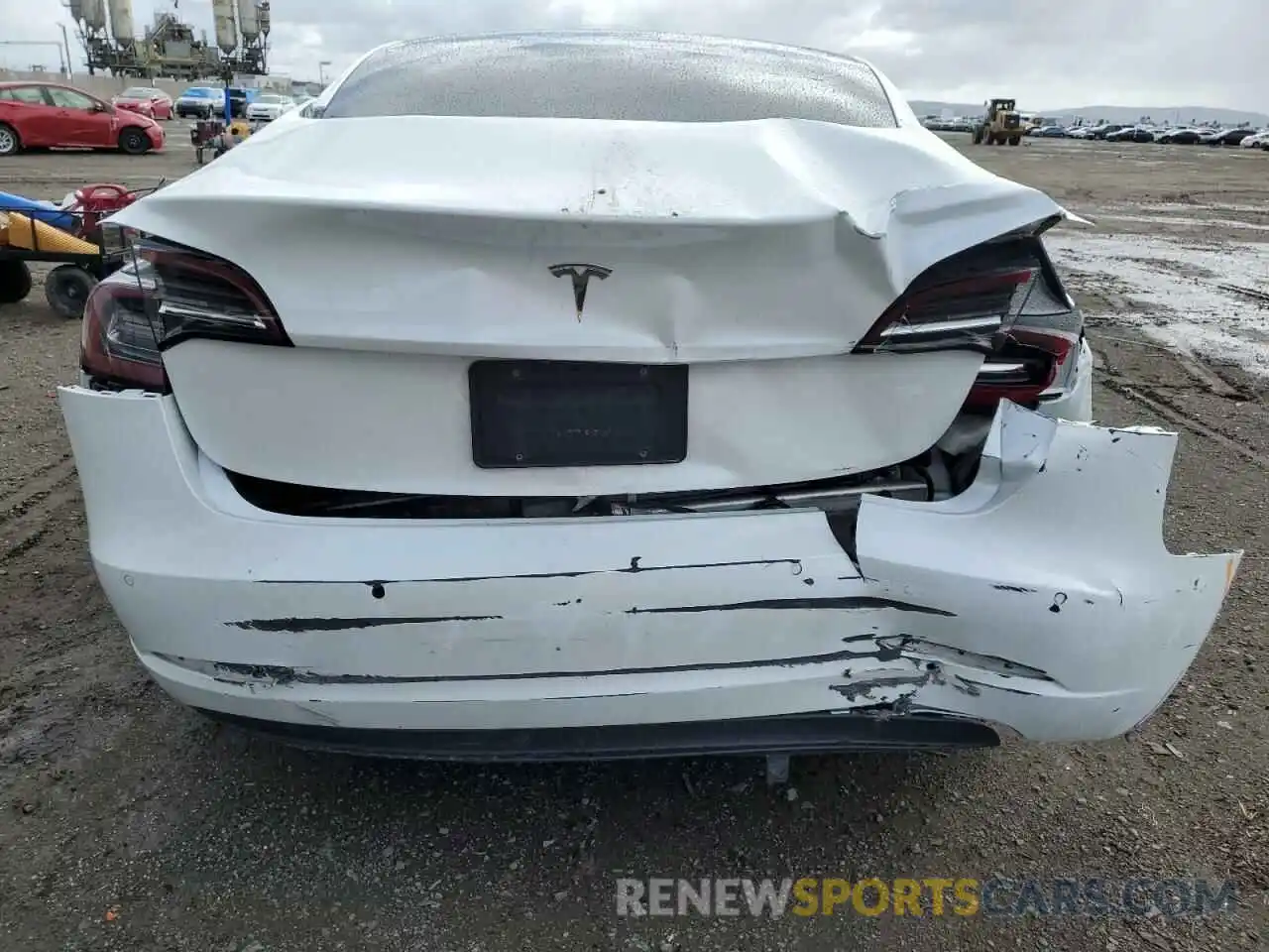 6 Photograph of a damaged car 5YJ3E1EA8KF476748 TESLA MODEL 3 2019