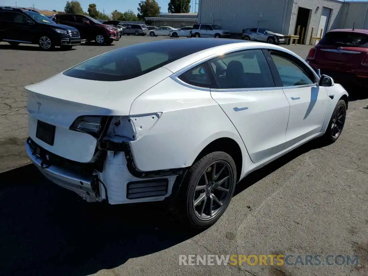 4 Photograph of a damaged car 5YJ3E1EA8KF485529 TESLA MODEL 3 2019