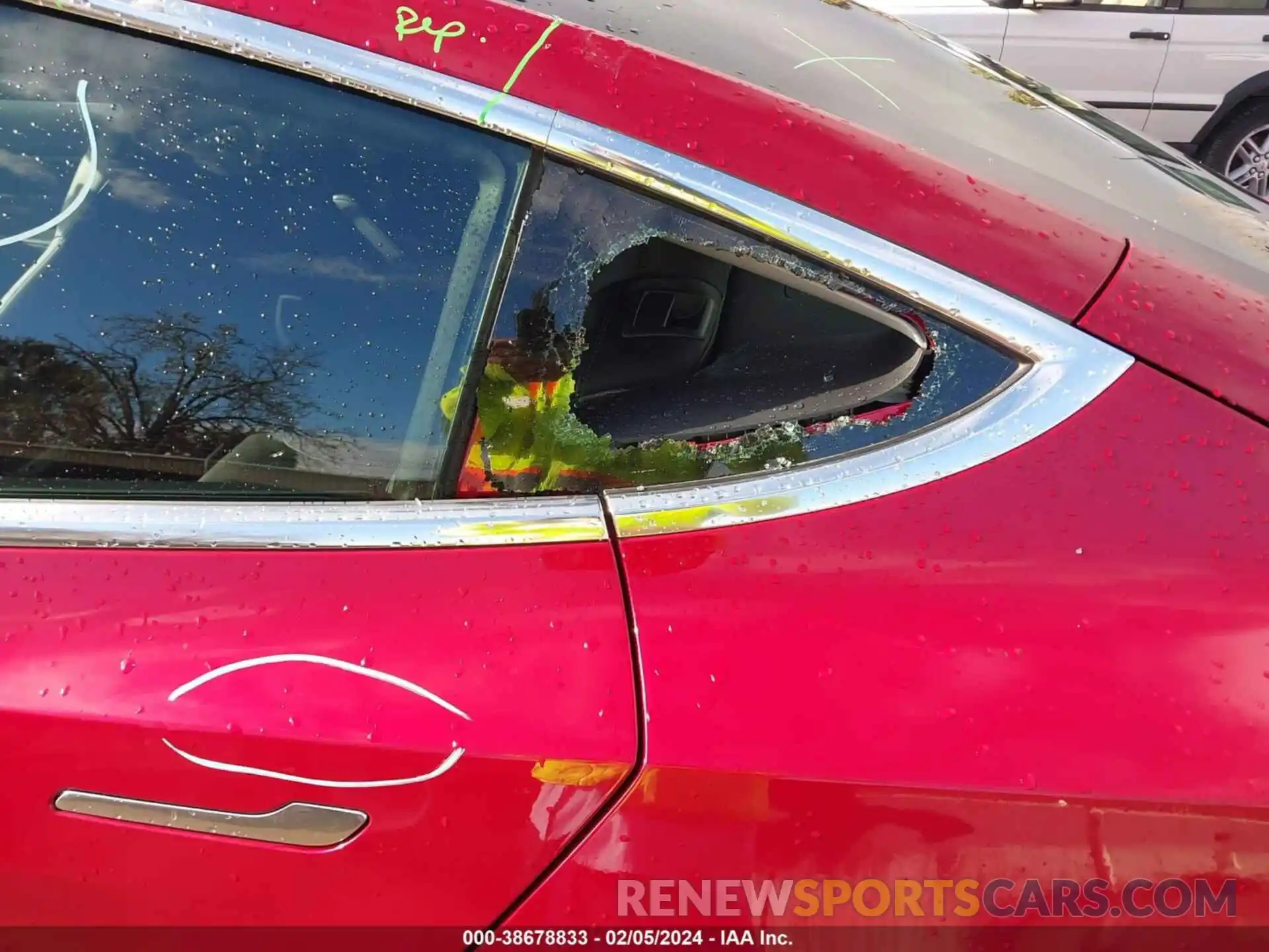 20 Photograph of a damaged car 5YJ3E1EA8KF536902 TESLA MODEL 3 2019