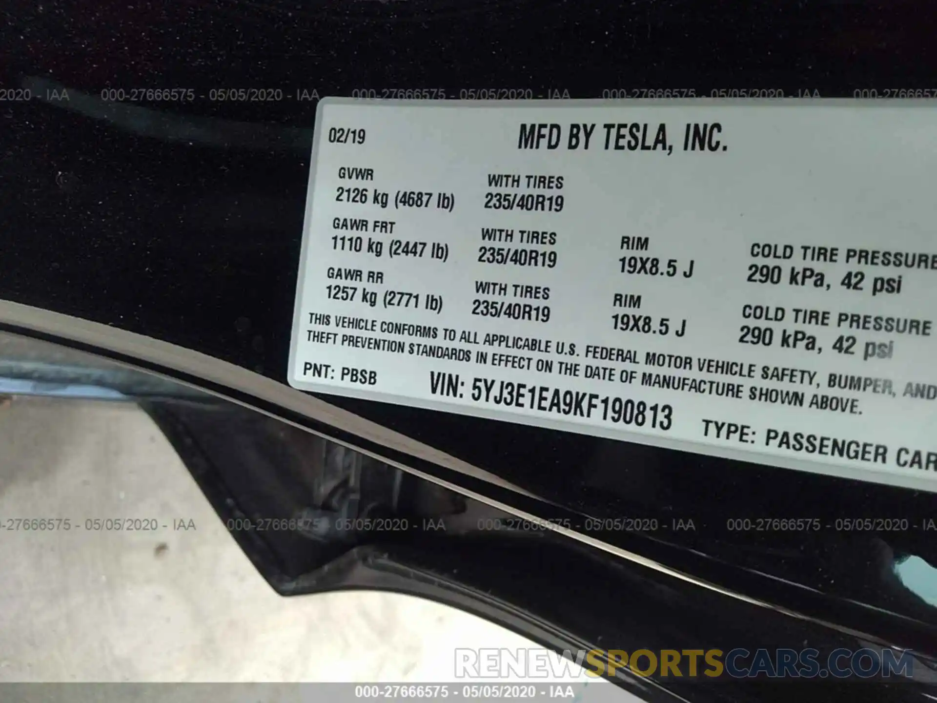 9 Photograph of a damaged car 5YJ3E1EA9KF190813 TESLA MODEL 3 2019