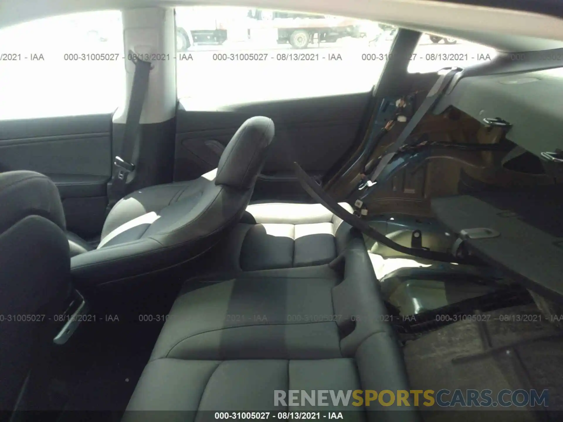 8 Photograph of a damaged car 5YJ3E1EA9KF193579 TESLA MODEL 3 2019