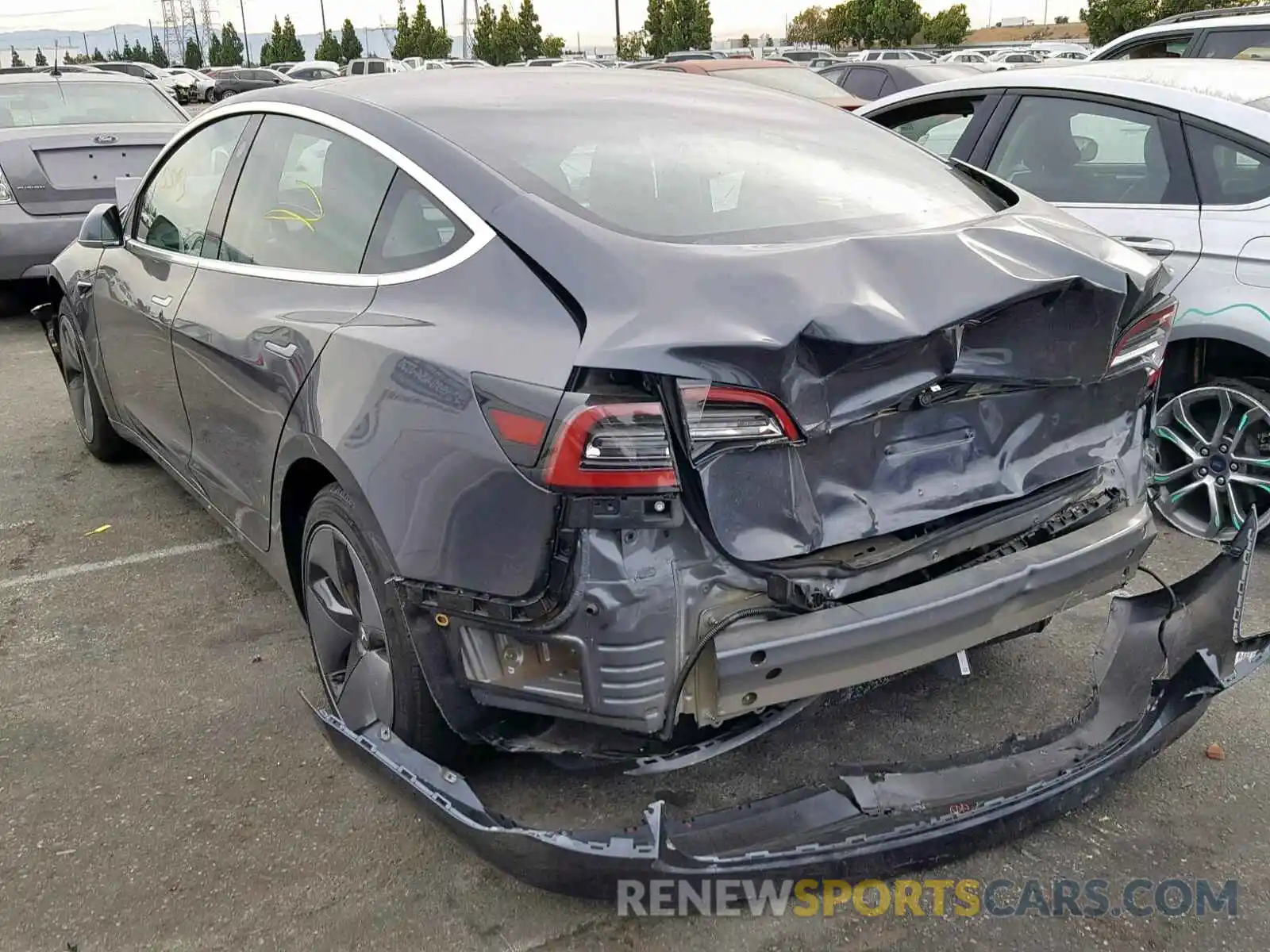 3 Photograph of a damaged car 5YJ3E1EA9KF208274 TESLA MODEL 3 2019