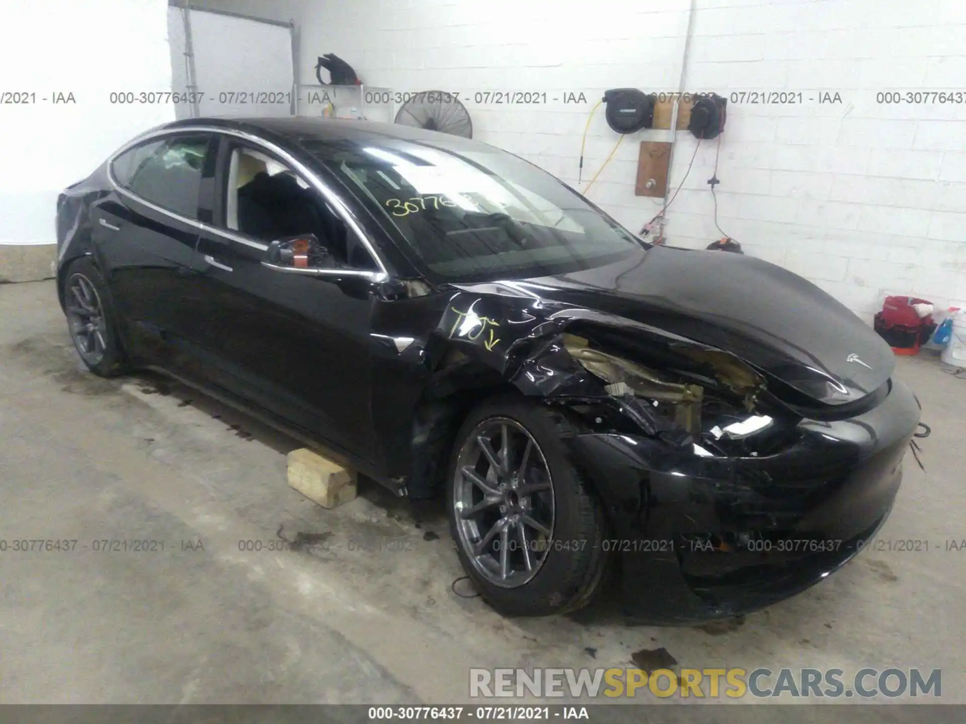 1 Photograph of a damaged car 5YJ3E1EA9KF297764 TESLA MODEL 3 2019