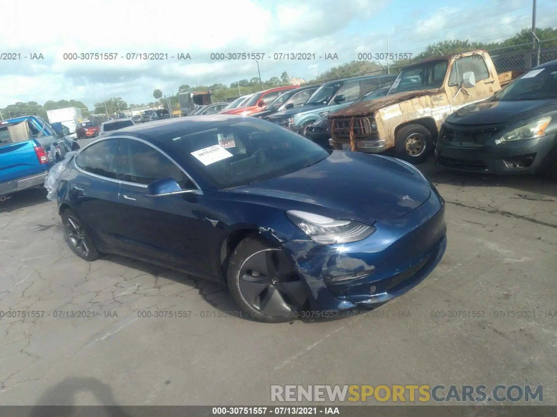 1 Photograph of a damaged car 5YJ3E1EA9KF299529 TESLA MODEL 3 2019