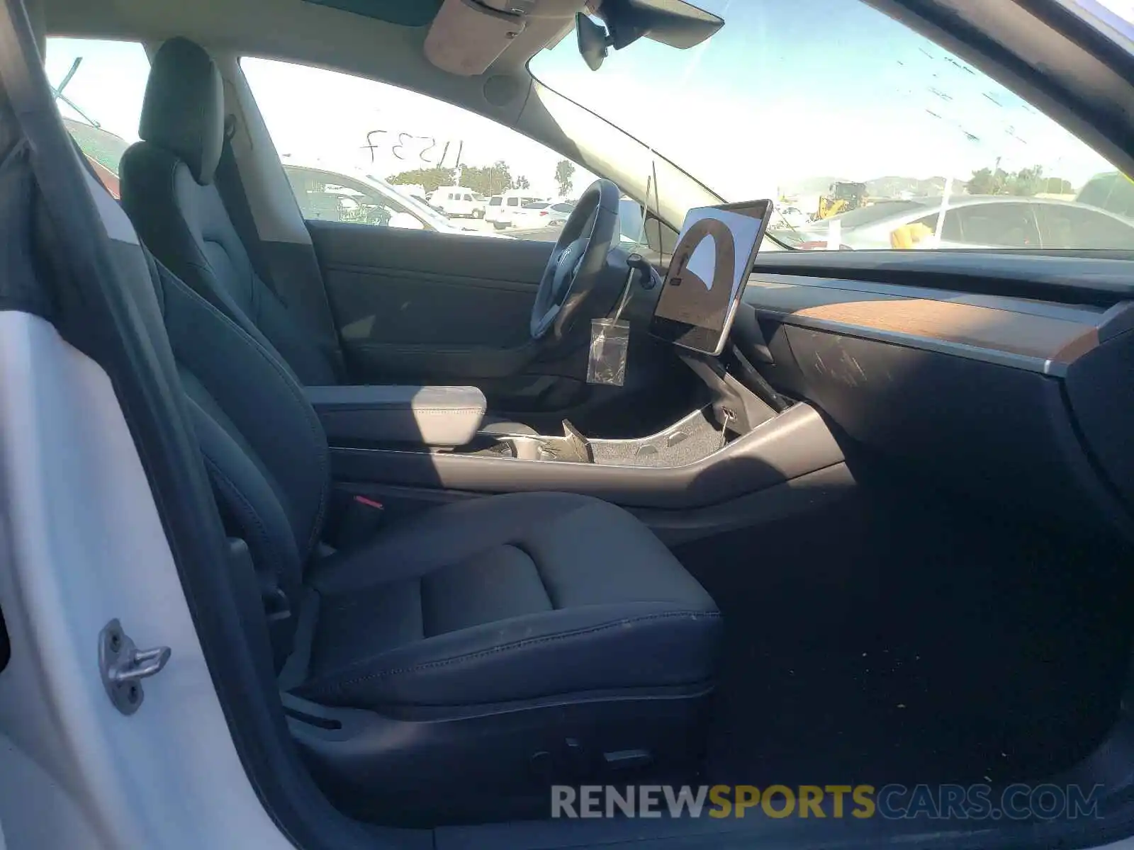 5 Photograph of a damaged car 5YJ3E1EA9KF299806 TESLA MODEL 3 2019