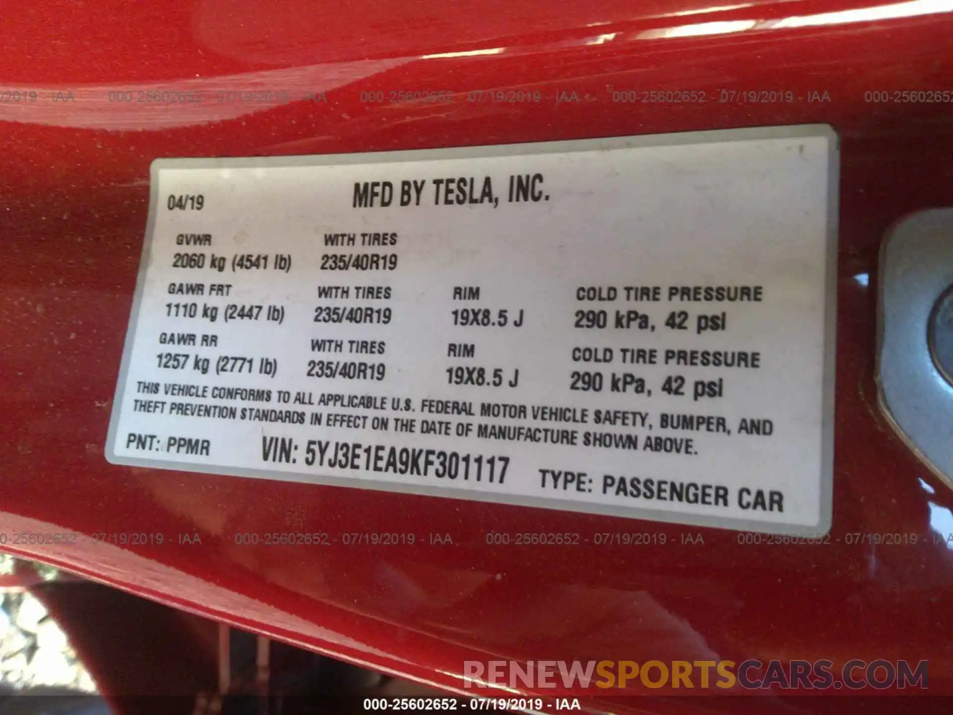 9 Фотография поврежденного автомобиля 5YJ3E1EA9KF301117 TESLA MODEL 3 2019