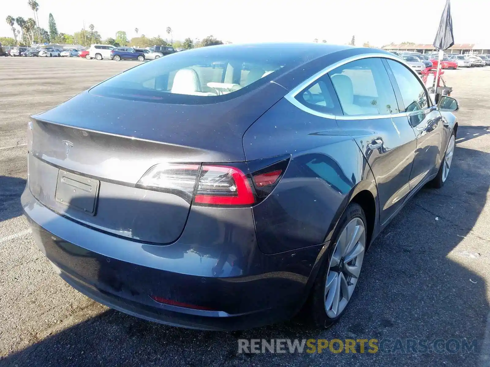 4 Photograph of a damaged car 5YJ3E1EA9KF302350 TESLA MODEL 3 2019