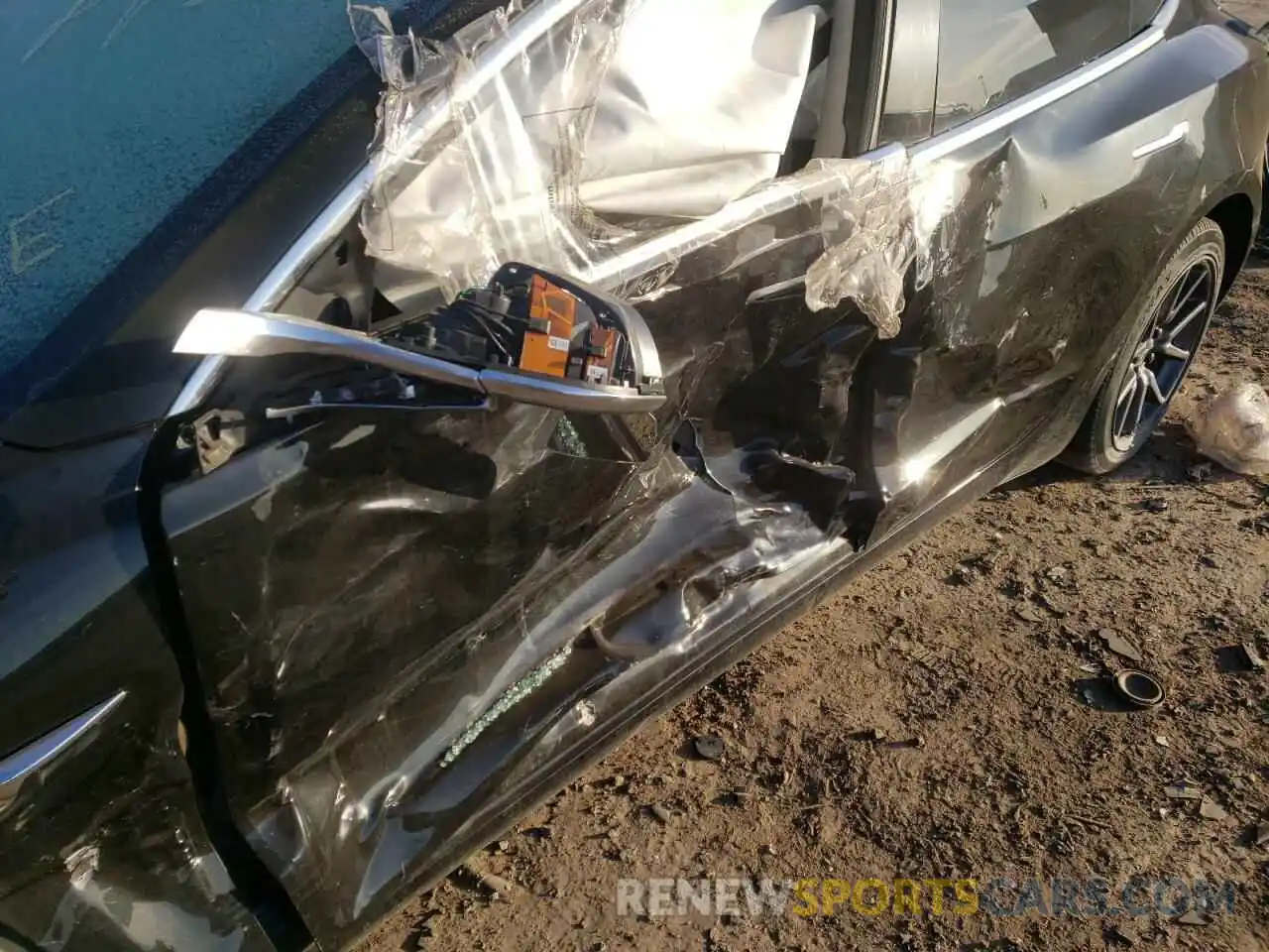 9 Photograph of a damaged car 5YJ3E1EA9KF306107 TESLA MODEL 3 2019