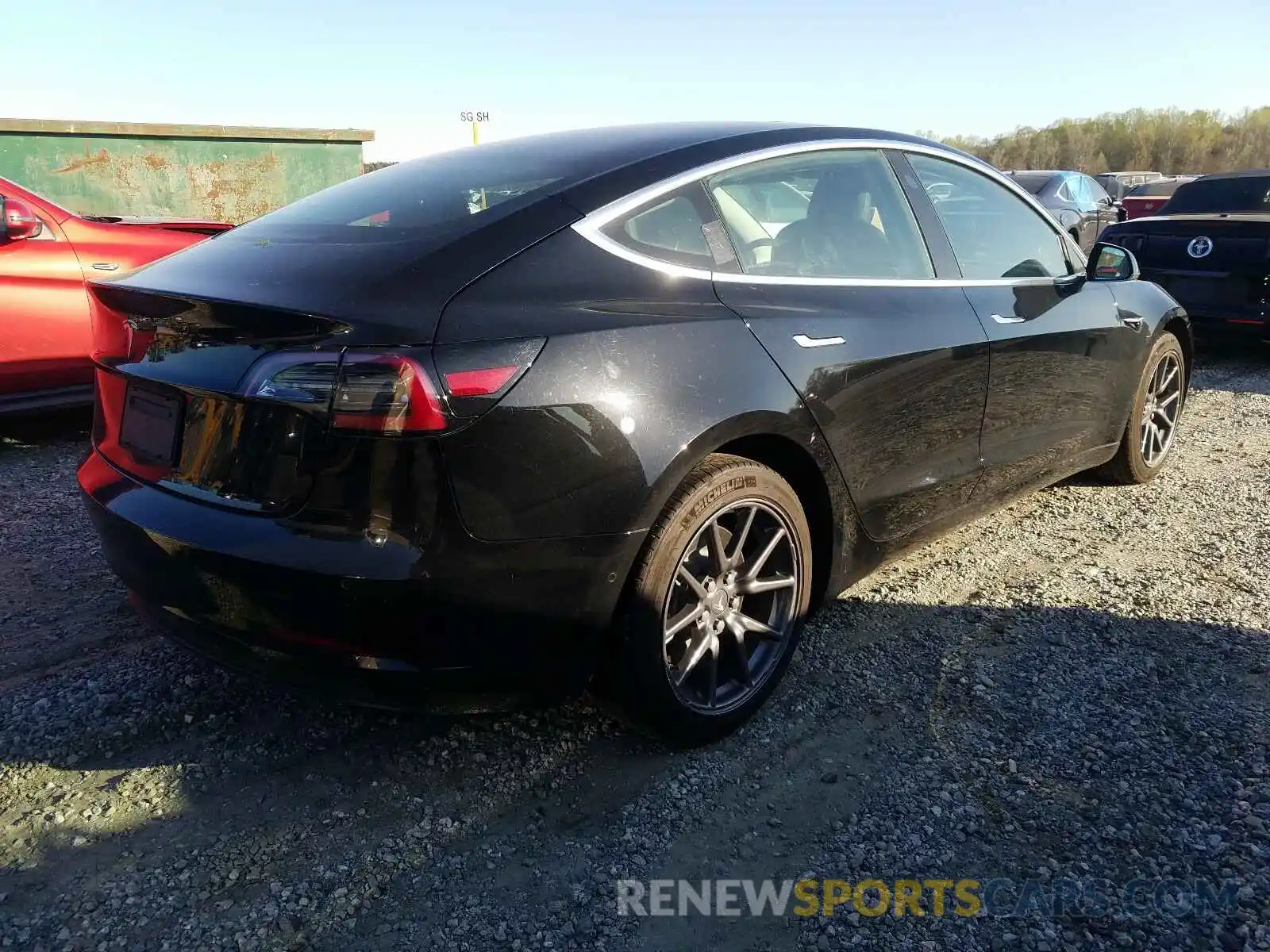 3 Photograph of a damaged car 5YJ3E1EA9KF306902 TESLA MODEL 3 2019